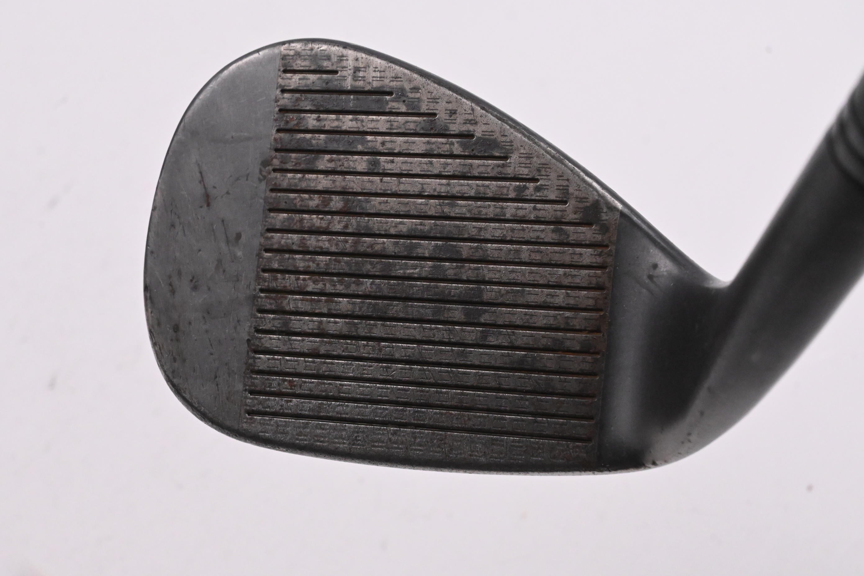 Taylormade Milled Grind 2 Black Sand Wedge / 54 Degree / Stiff Flex Dynamic Gold