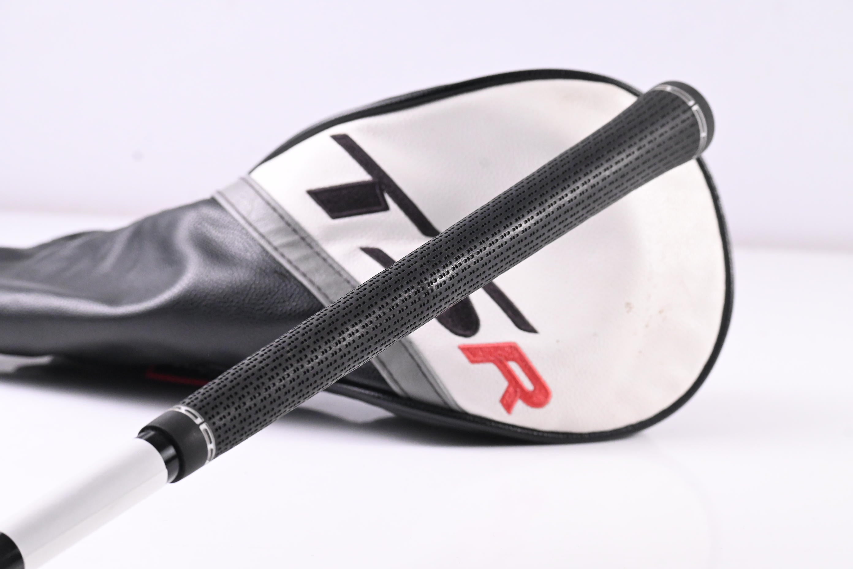 Titleist TSR3 Driver / 8 Degree / X-Flex Project X HZRDUS Gen4 Black 60 Shaft
