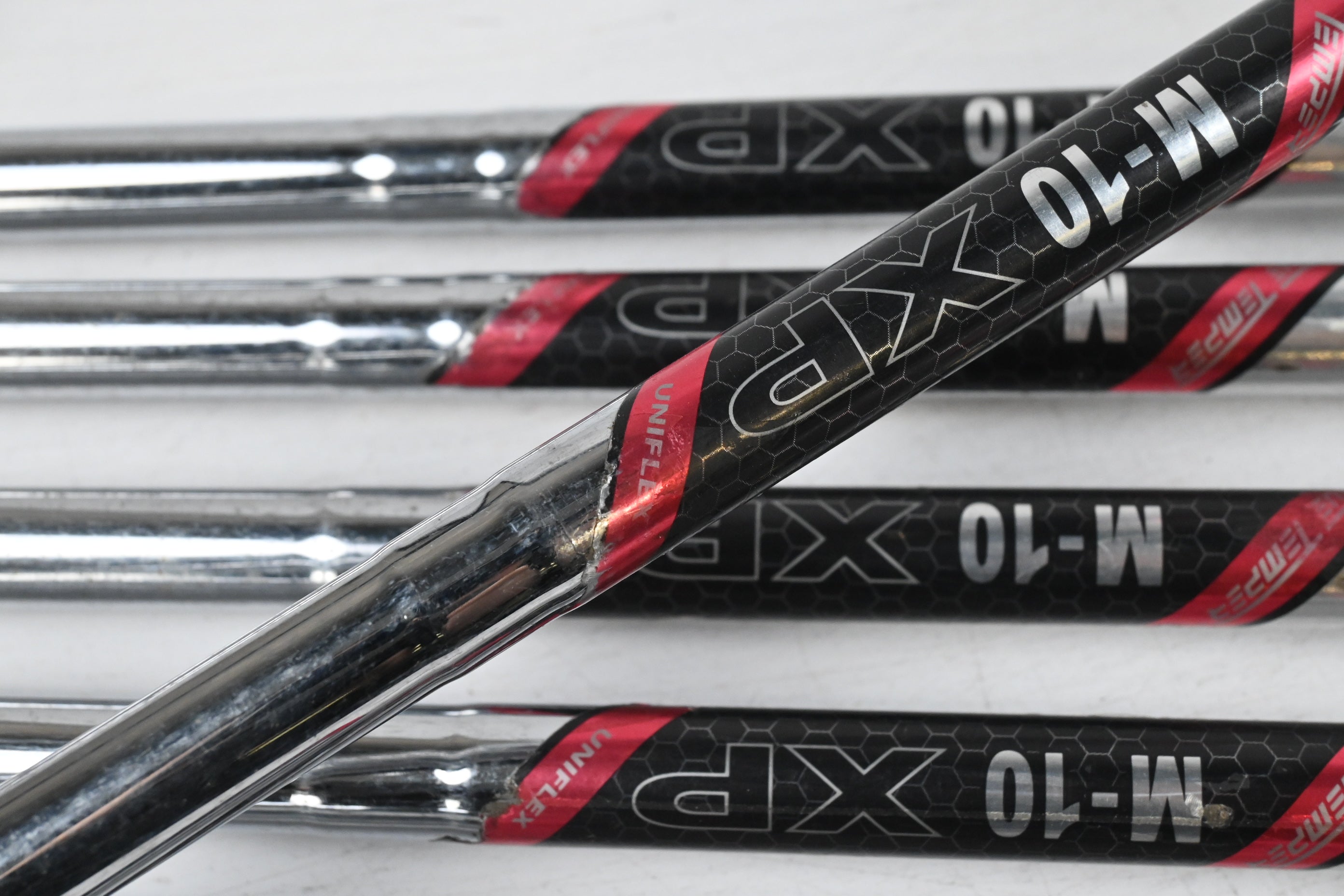 Callaway RAZR X HL Irons / 5-PW+SW / Uniflex M-10 XP Shafts