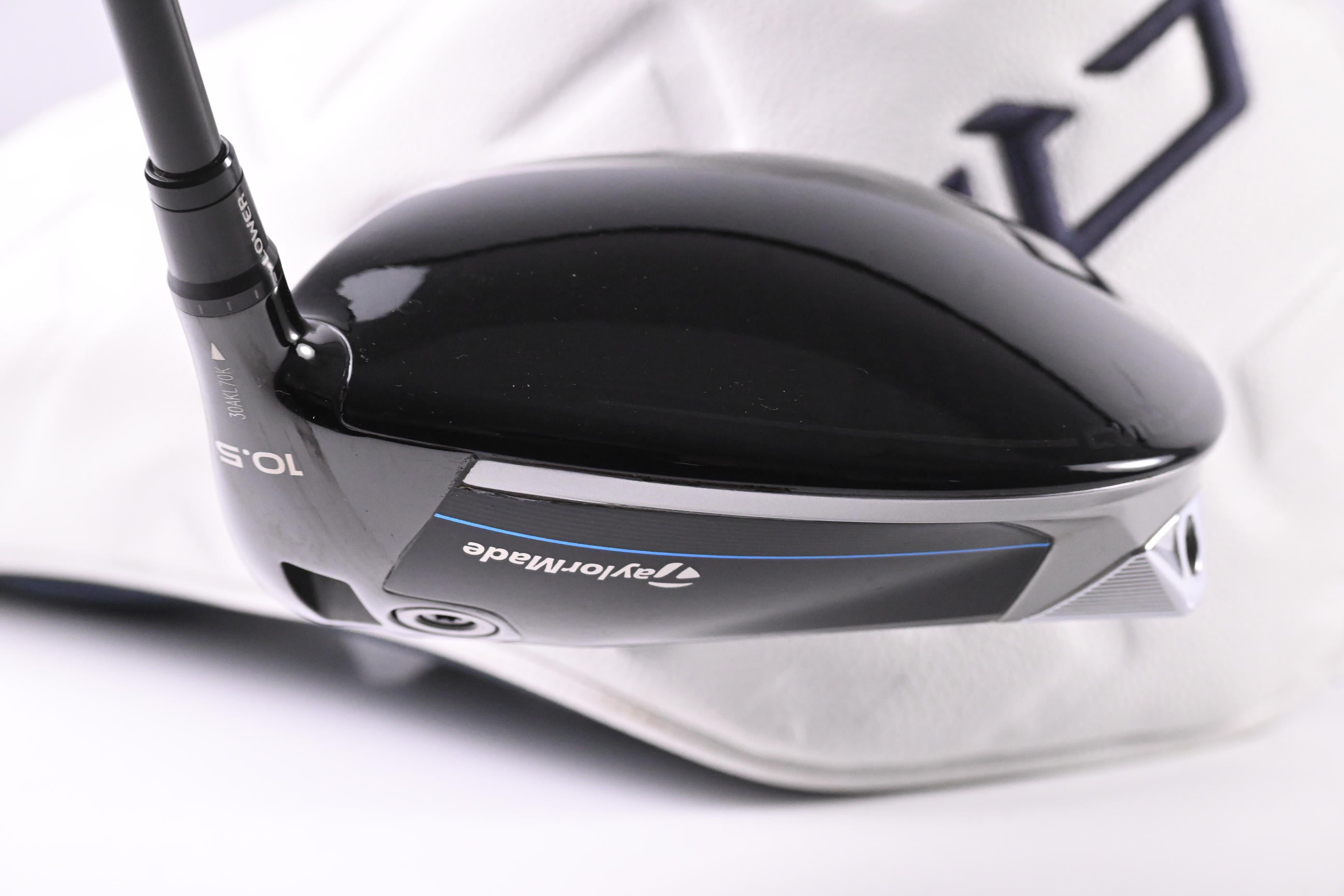 Taylormade Qi10 Driver / 10.5 Degree / Regular Flex Ventus TR Blue 5 Shaft