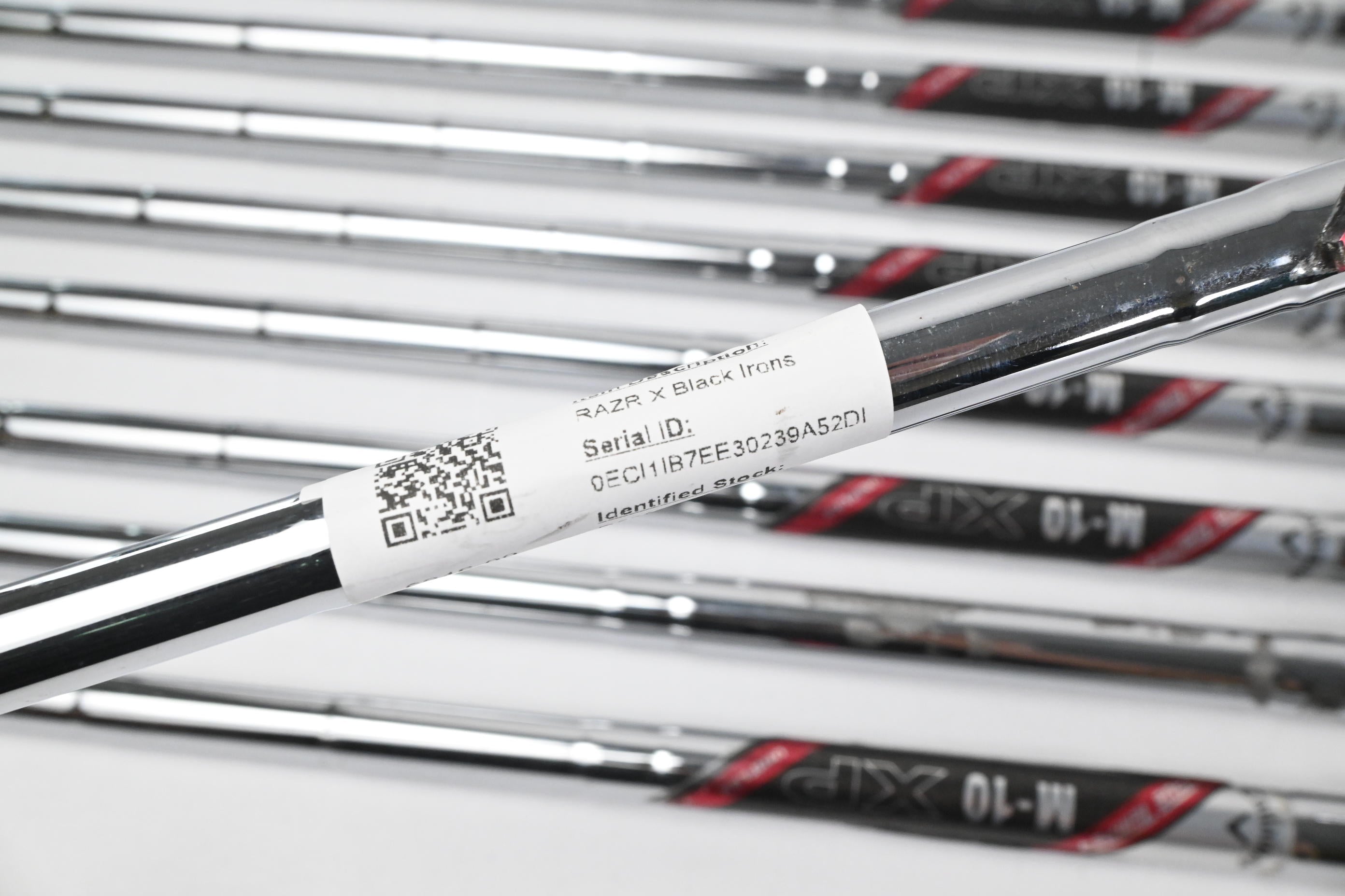 Callaway RAZR X Black Irons / 4-PW+GW+SW / UniFlex M-10 XP Shafts