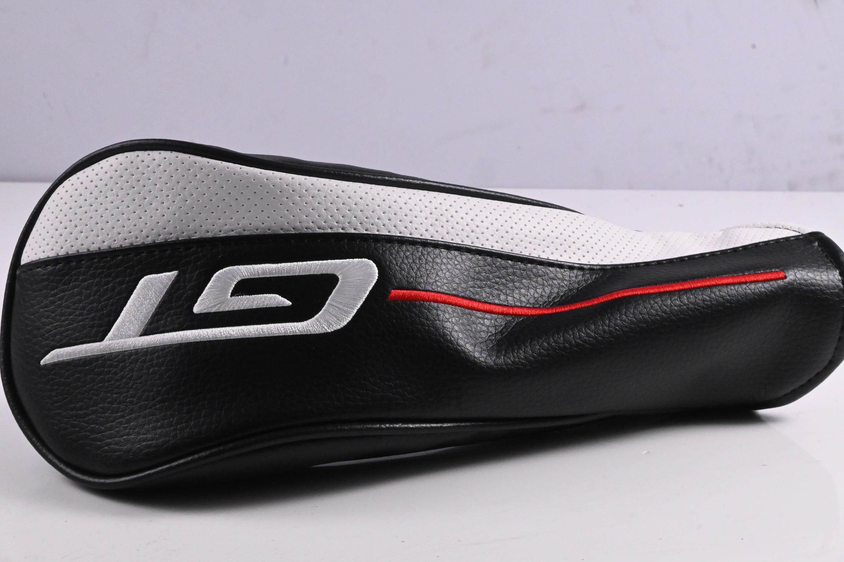 Titleist GT2 #5 Wood / 18 Degree / Regular Flex Tensei 1K Blue 65 Shaft