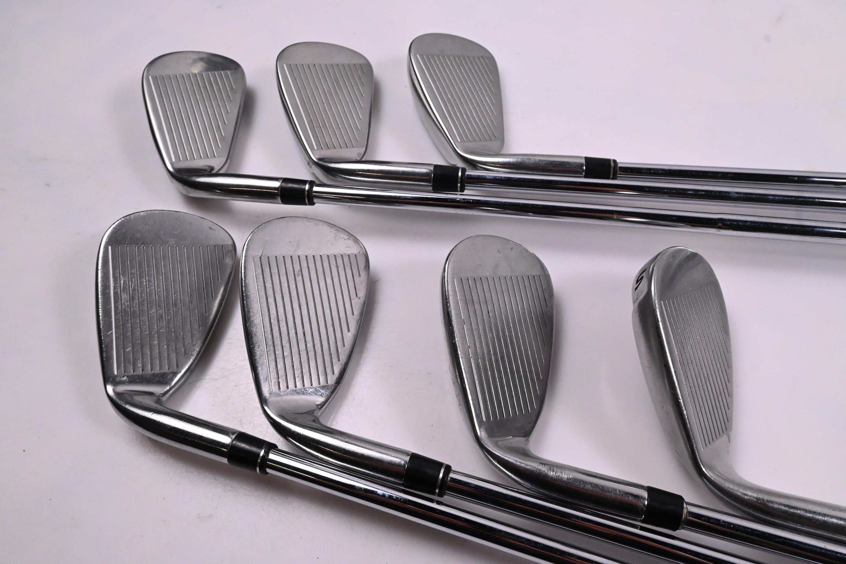Taylormade Aeroburner Irons / 5-PW+SW / Regular Flex Taylormade Shafts