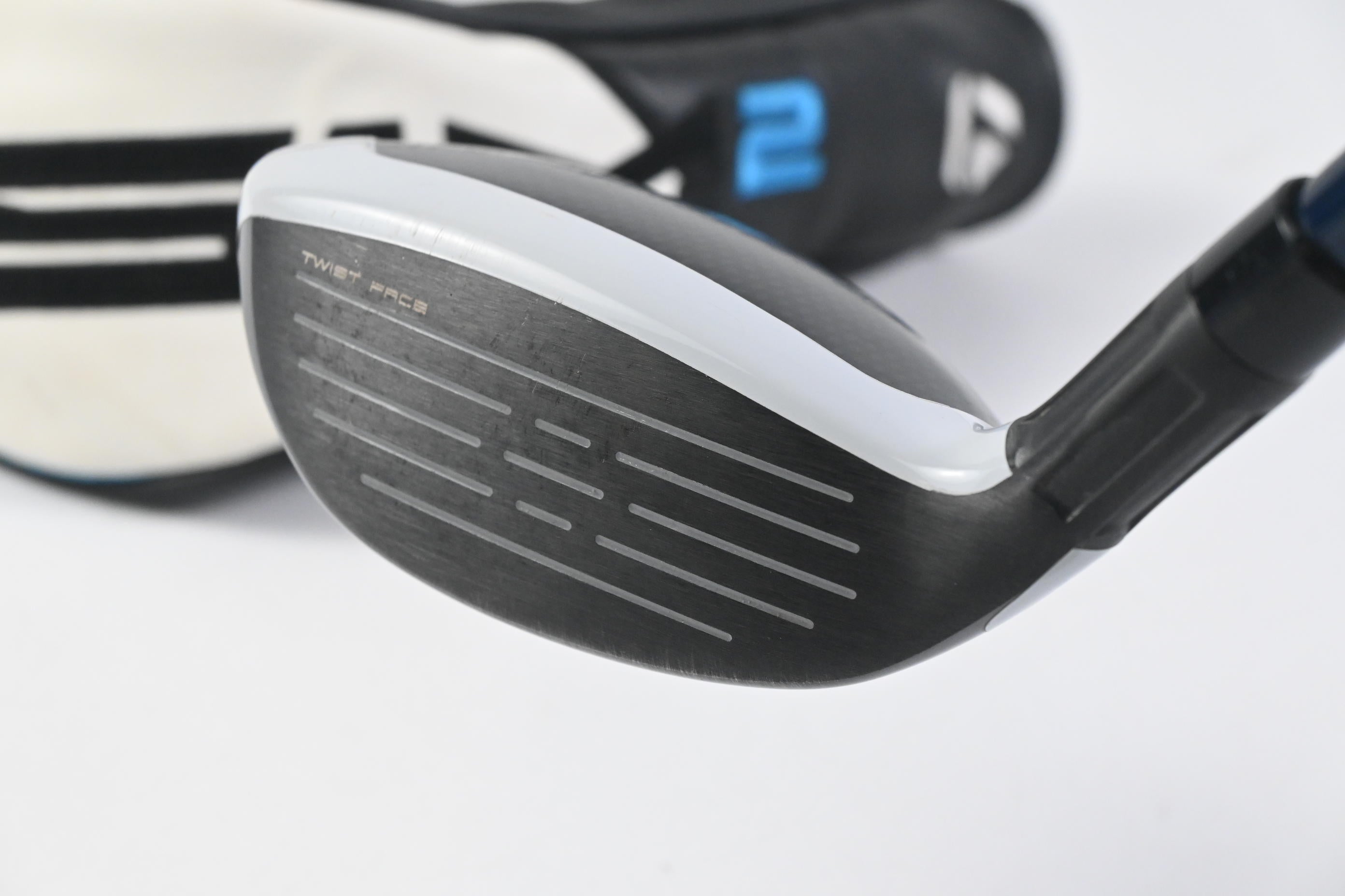 Taylormade SIM2 Max #3 Hybrid / 19 Degree / Stiff Flex Fujikura Ventus Blue 7