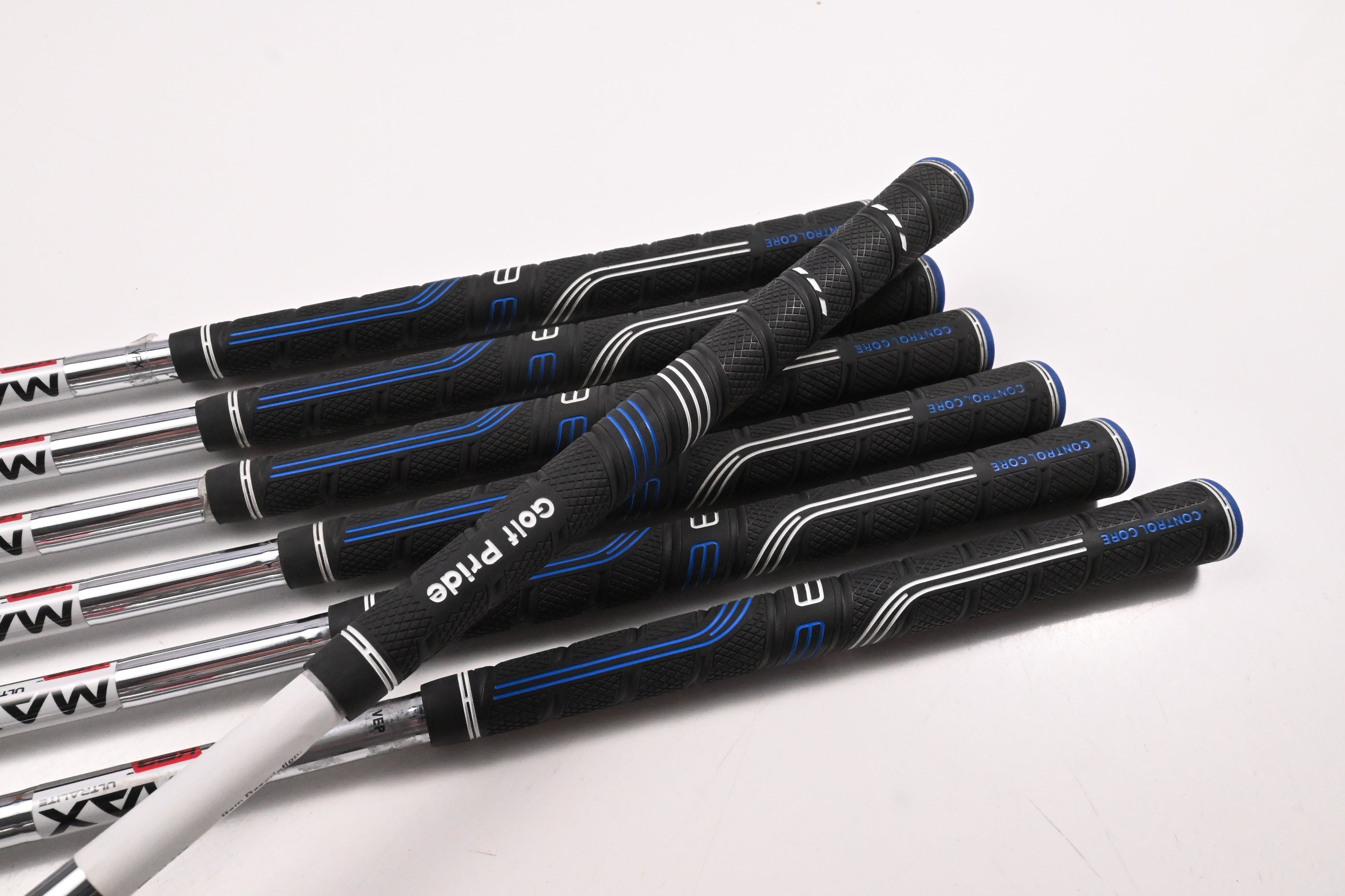 Wilson Dynapower 2023 Irons / 5-PW+GW / Uniflex KBS MAX Ultralite Shafts