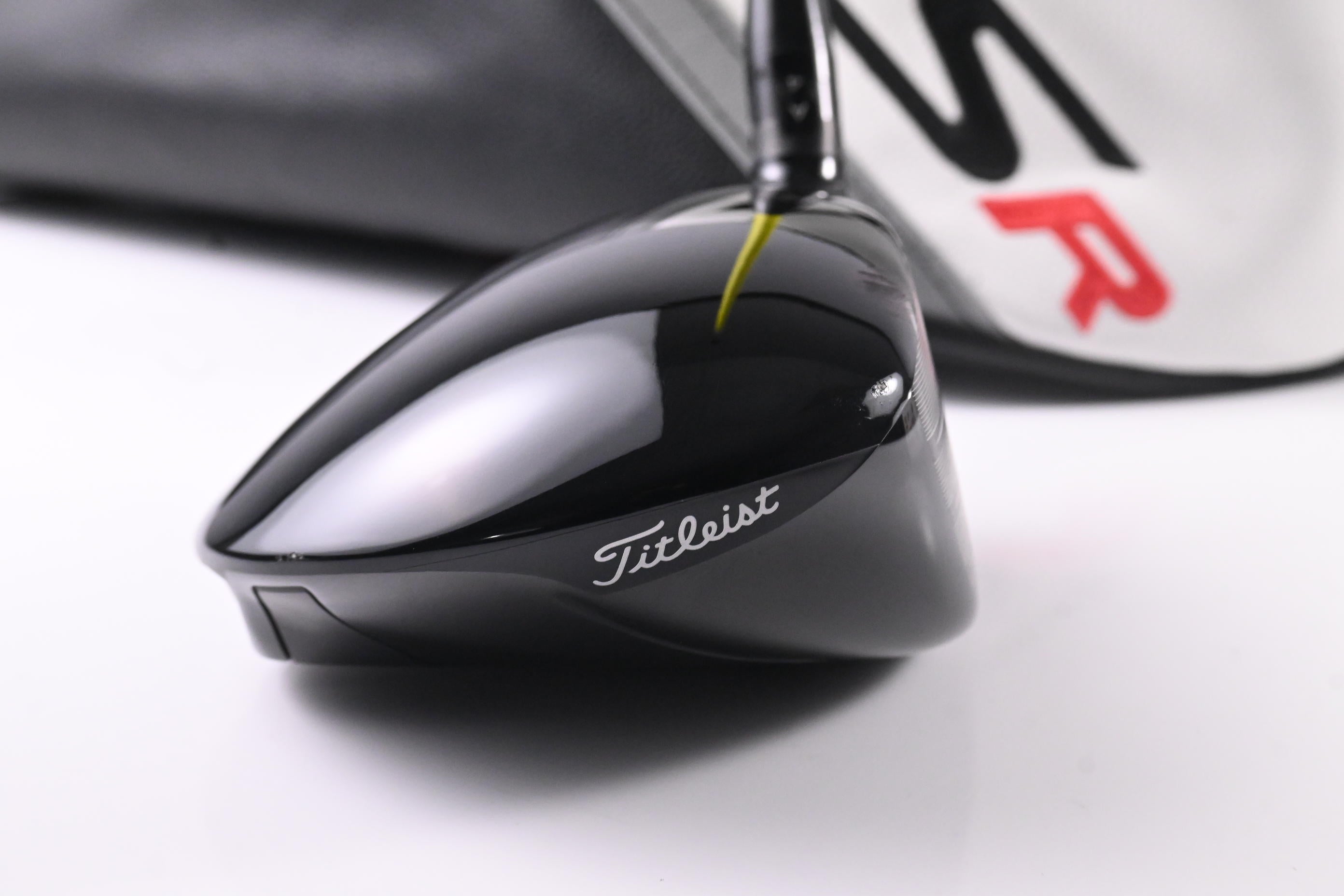 Titleist TSR4 Driver / 9 Degree / Stiff Flex UST Mamiya ProForce V2 6 Shaft
