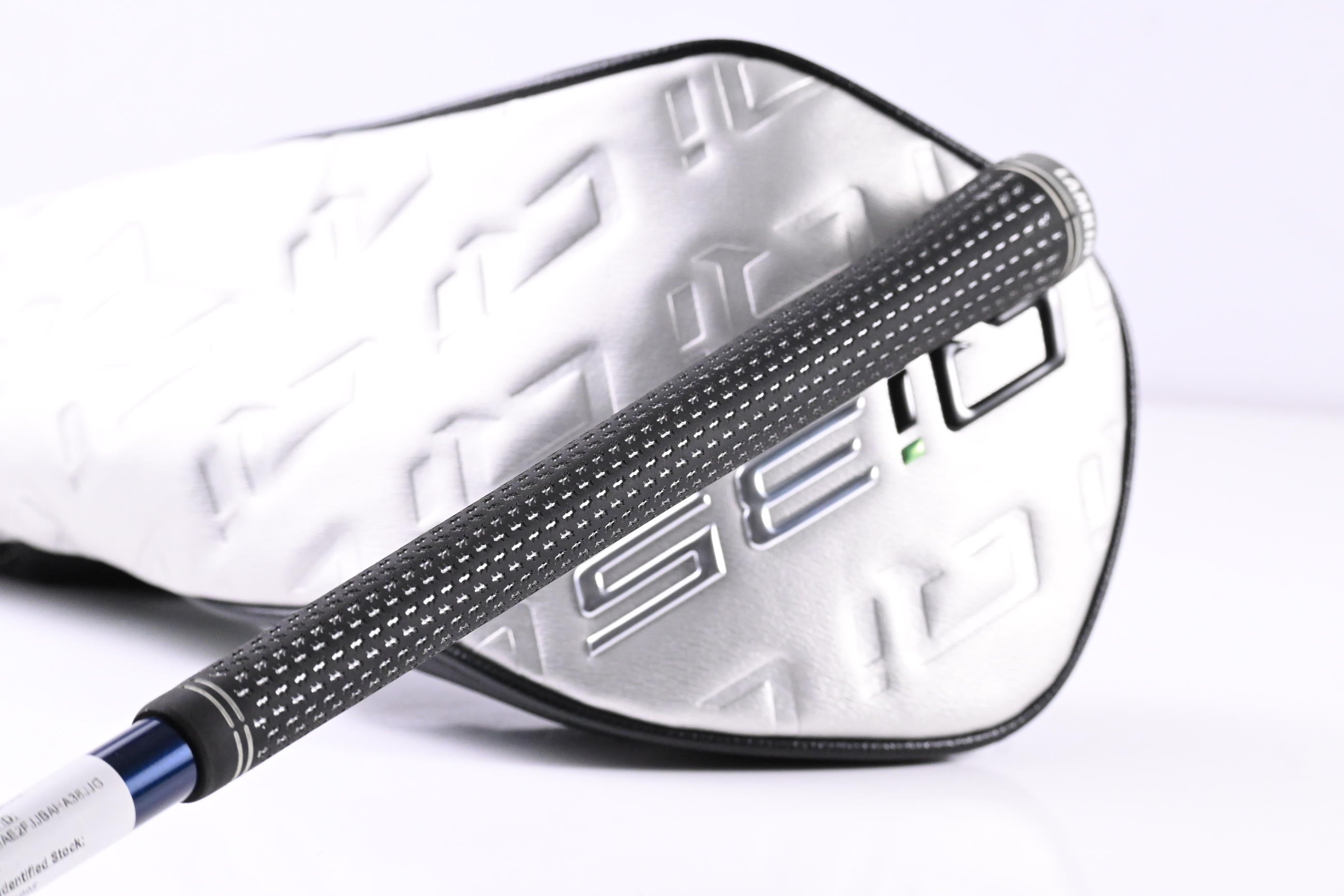 Taylormade Qi35 LS Driver / 10.5 Degree / Regular Flex Fujikura Ventus Blue 5