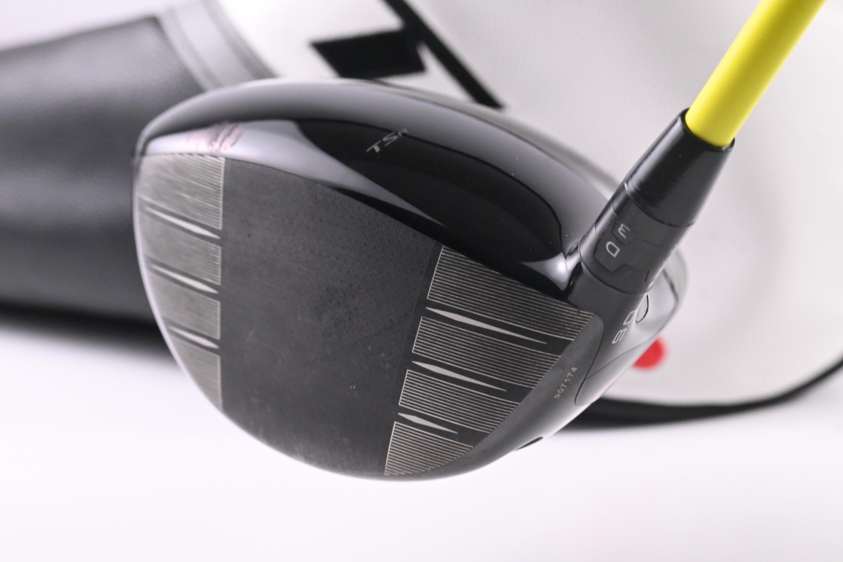 Titleist TSR4 Driver / 9 Degree / Stiff Flex UST Mamiya ProForce V2 6 Shaft