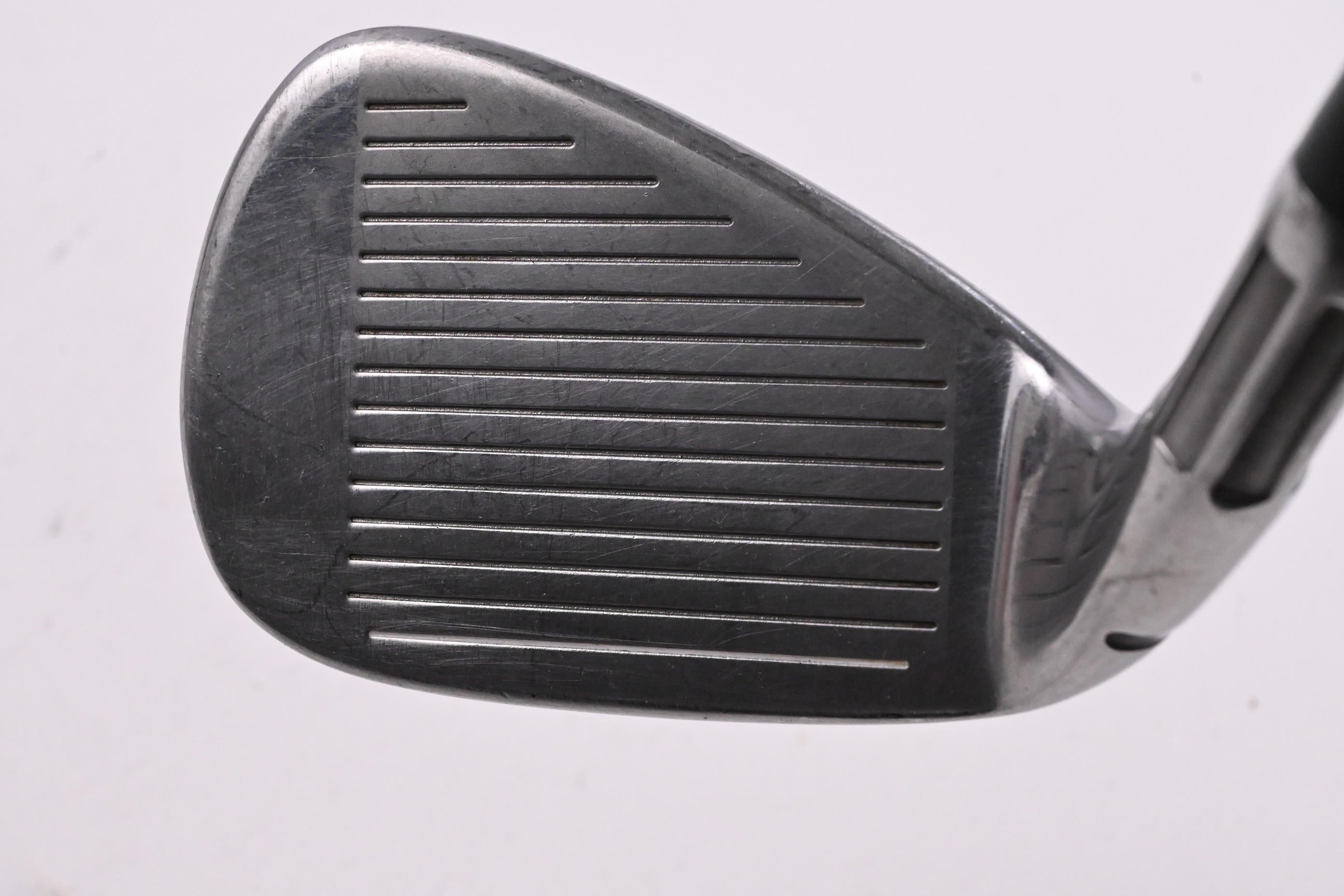 Taylormade M6 Pitching Wedge / 43.5 Degree / Regular Flex KBS Max 85 Shaft