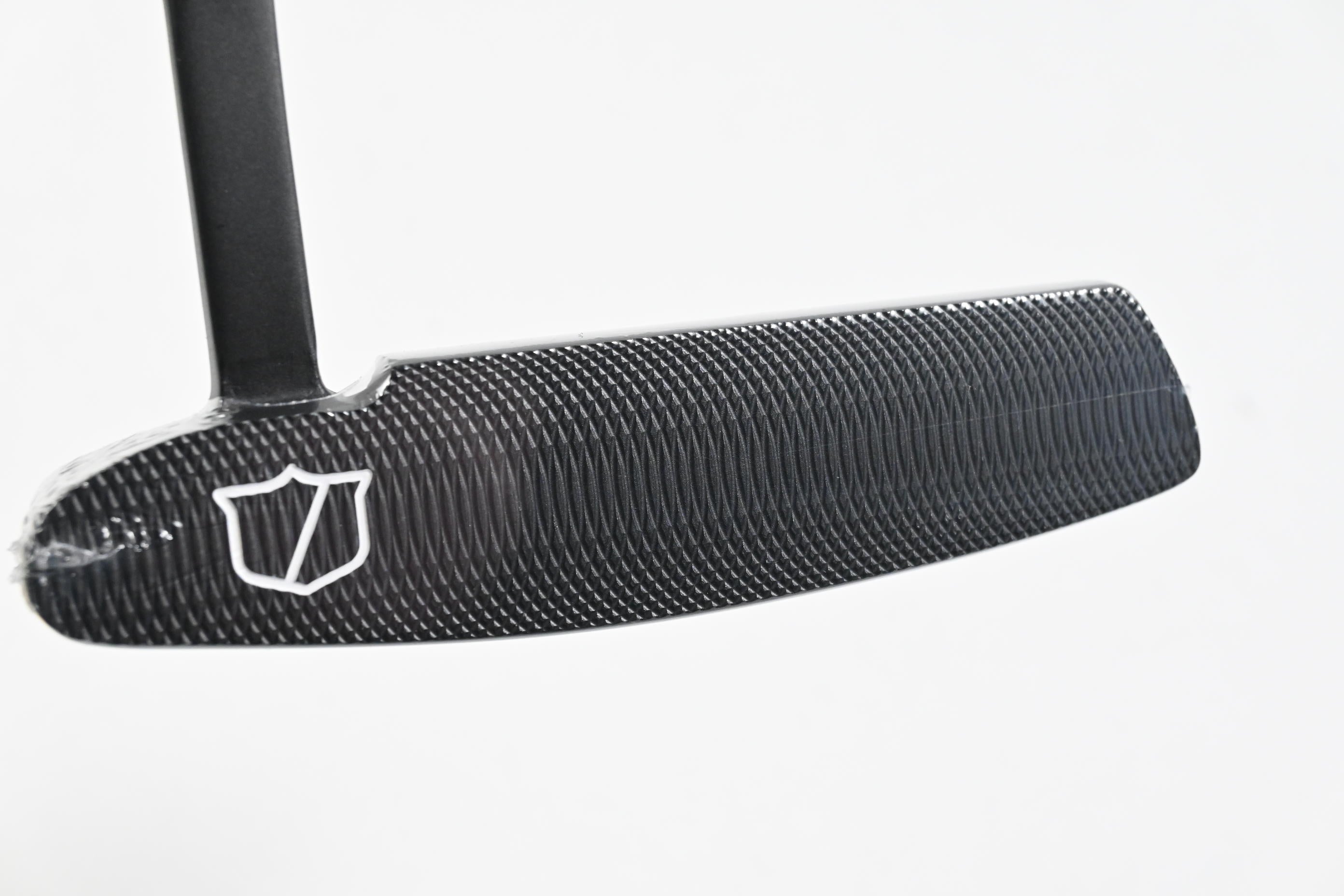 Left Hand Wilson Infinite Windy City 2024 Putter / 34 Inch