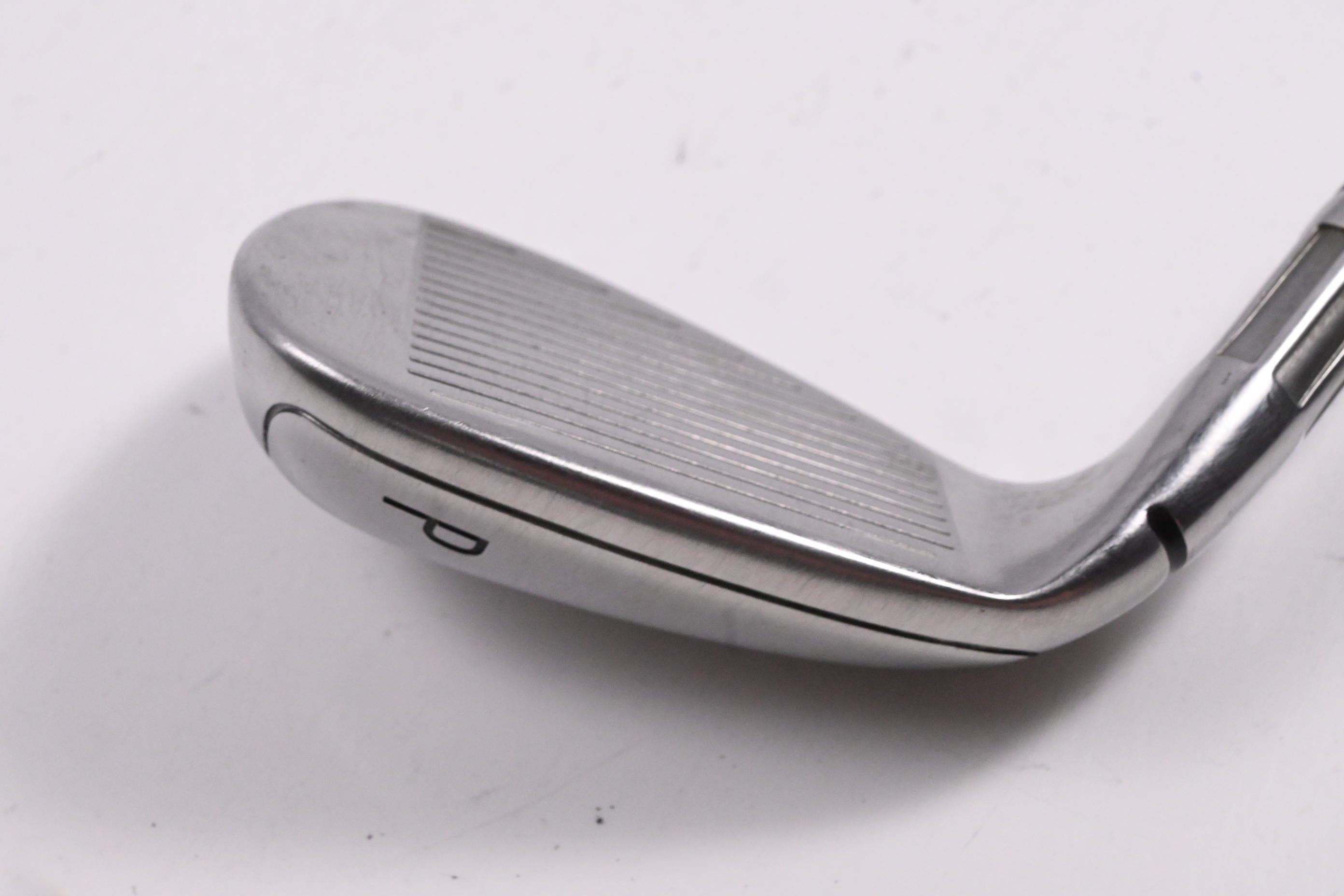 Taylormade M6 Pitching Wedge / 43.5 Degree / Regular Flex KBS Max 85 Shaft