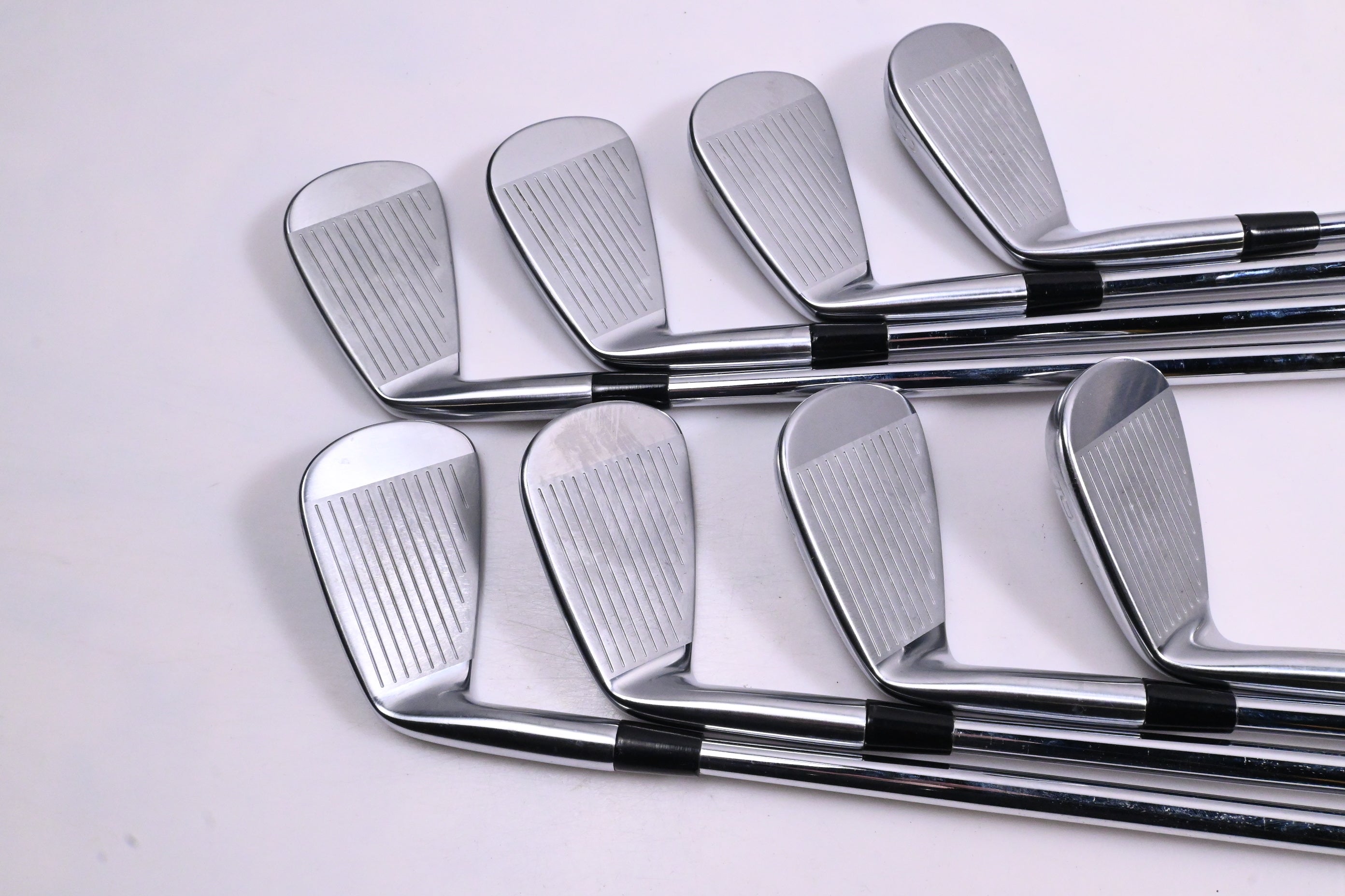 Mizuno Pro 241 Irons / 3-PW / Regular Flex Dynamic Gold 105 R300 Shafts