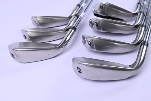 Taylormade Aeroburner Irons / 5-PW+SW / Regular Flex Lightweight Steel Shafts