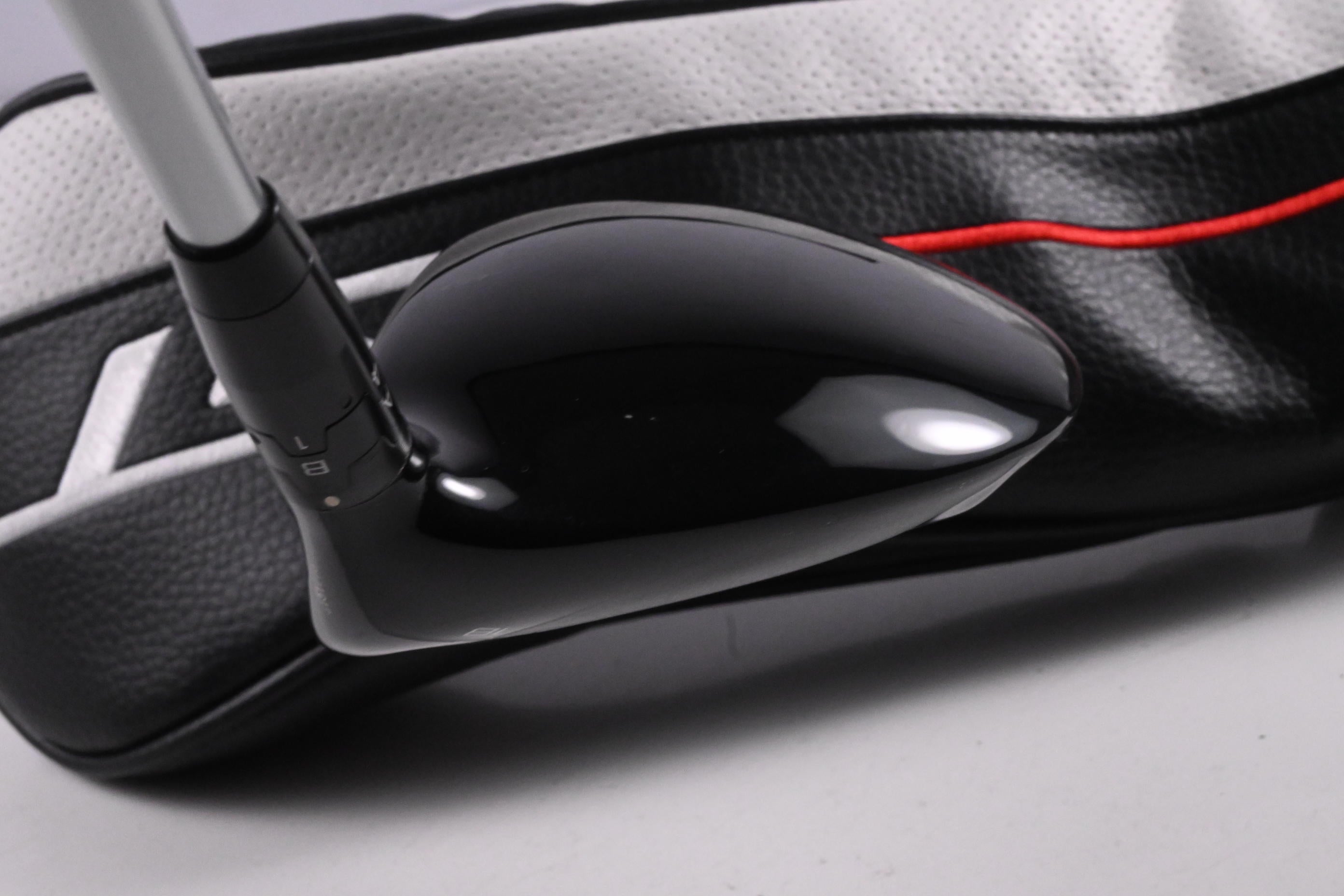 Titleist GT1 #5 Wood / 18 Degree / Regular Flex Fujikura Air Speeder 40 Shaft