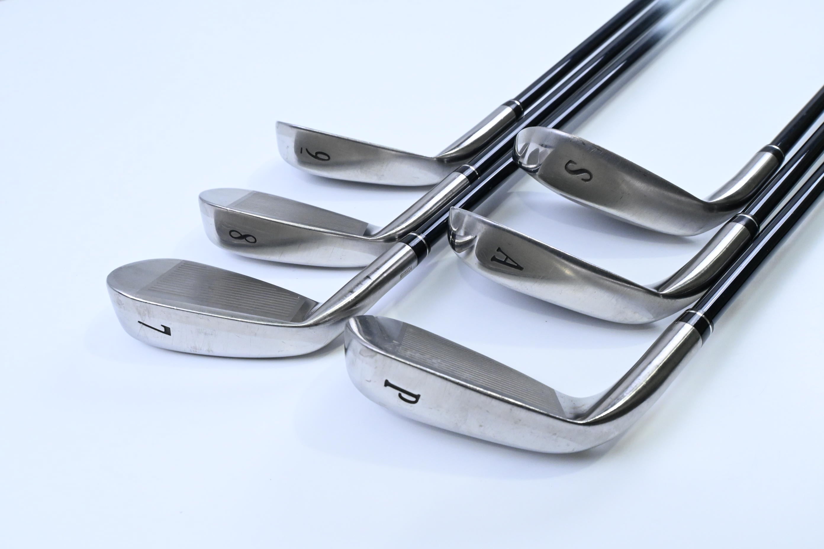 XXIO 12 Irons / 7-PW+GW+SW / Regular Flex XXIO MP 1200 47 Shafts