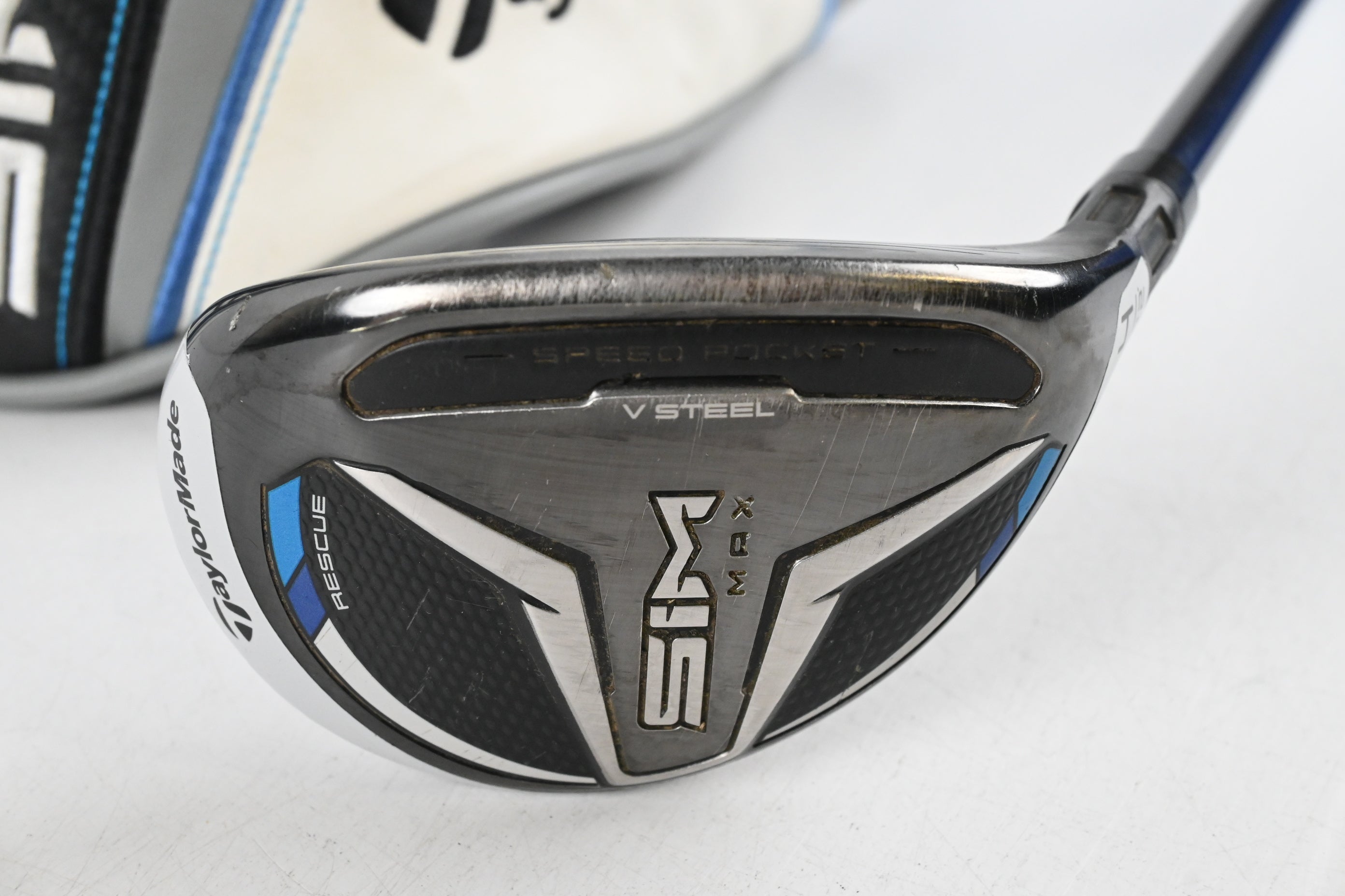 Taylormade SIM Max #4 Hybrid / 22 Degree / Stiff Flex Fujikura Ventus Blue 7 Shaft