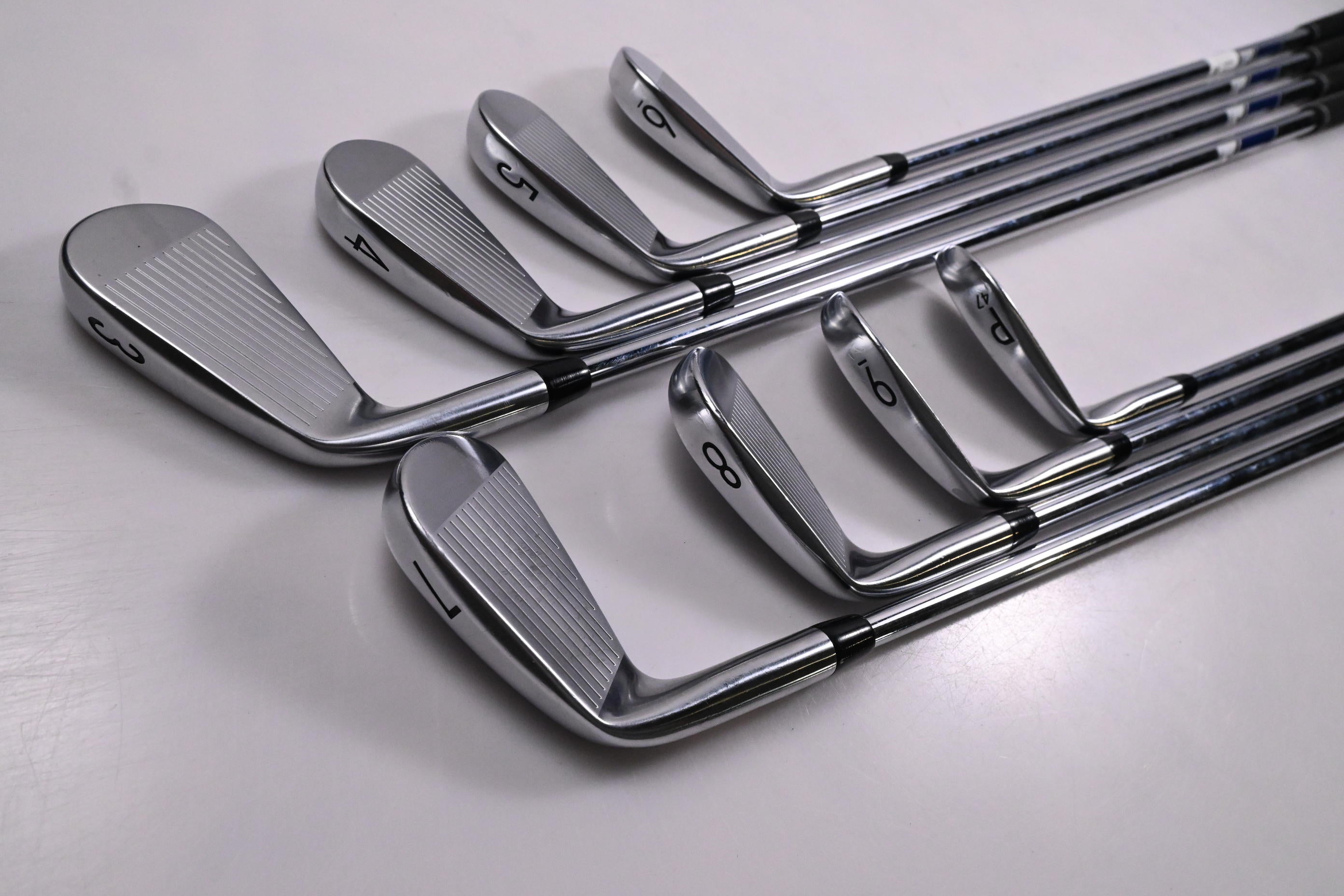Titleist MB 620 Irons / 3-PW / Stiff Flex Project X Steel Shafts