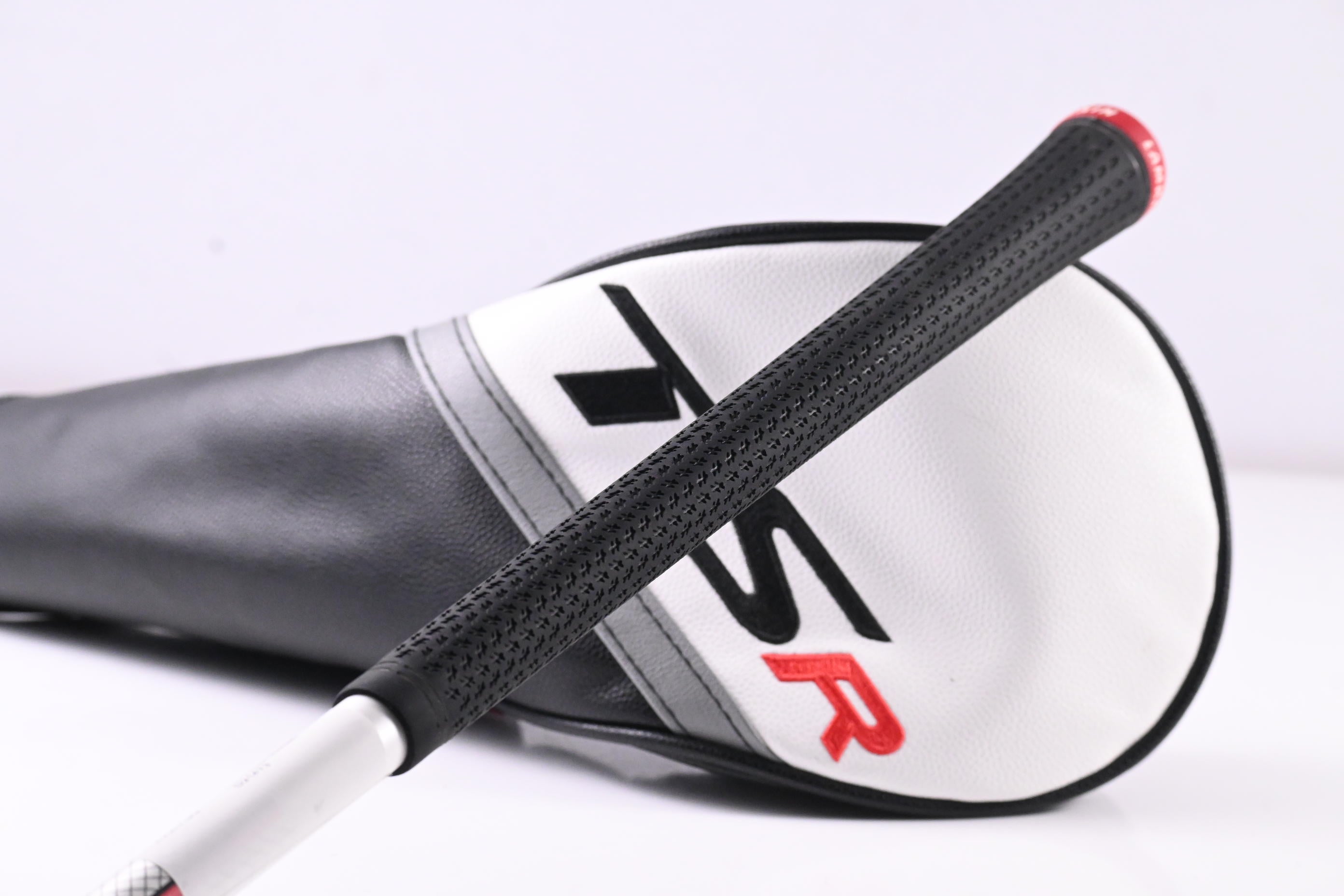 Titleist TSR4 Driver / 9 Degree / Stiff Flex UST Mamiya ProForce V2 6 Shaft