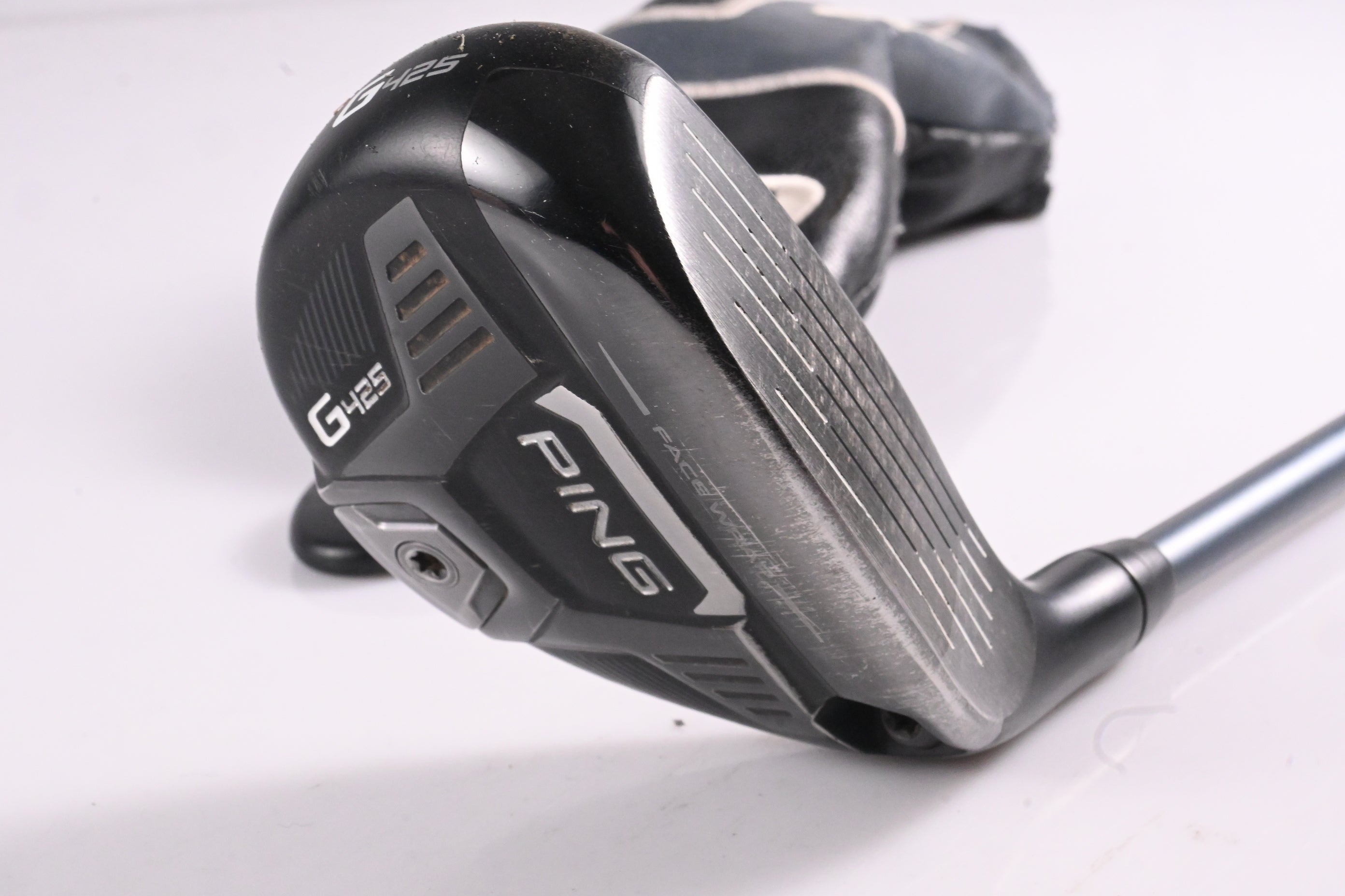 Ping G425 #3 Hybrid / 19 Degree / Regular Flex Ping Alta CB Slate 70 Shaft