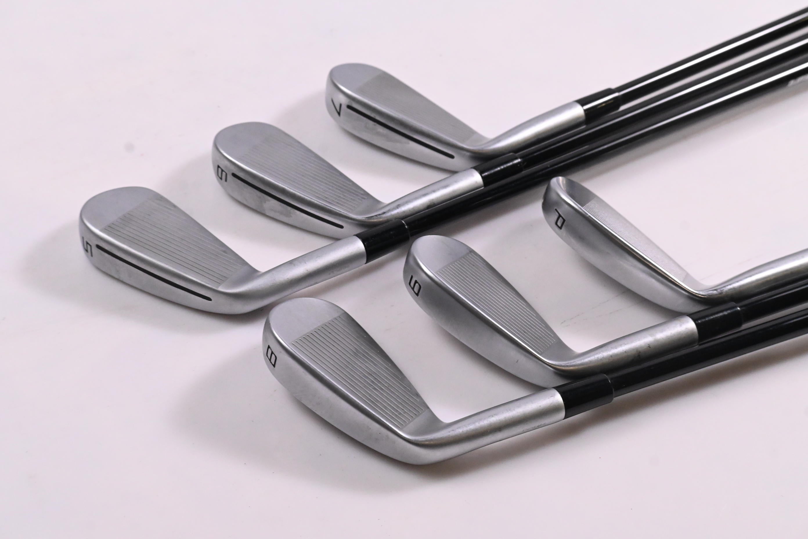 Taylormade P790 2023 Irons / 5-PW / Regular Flex Ventus TR Blue 6 Shafts