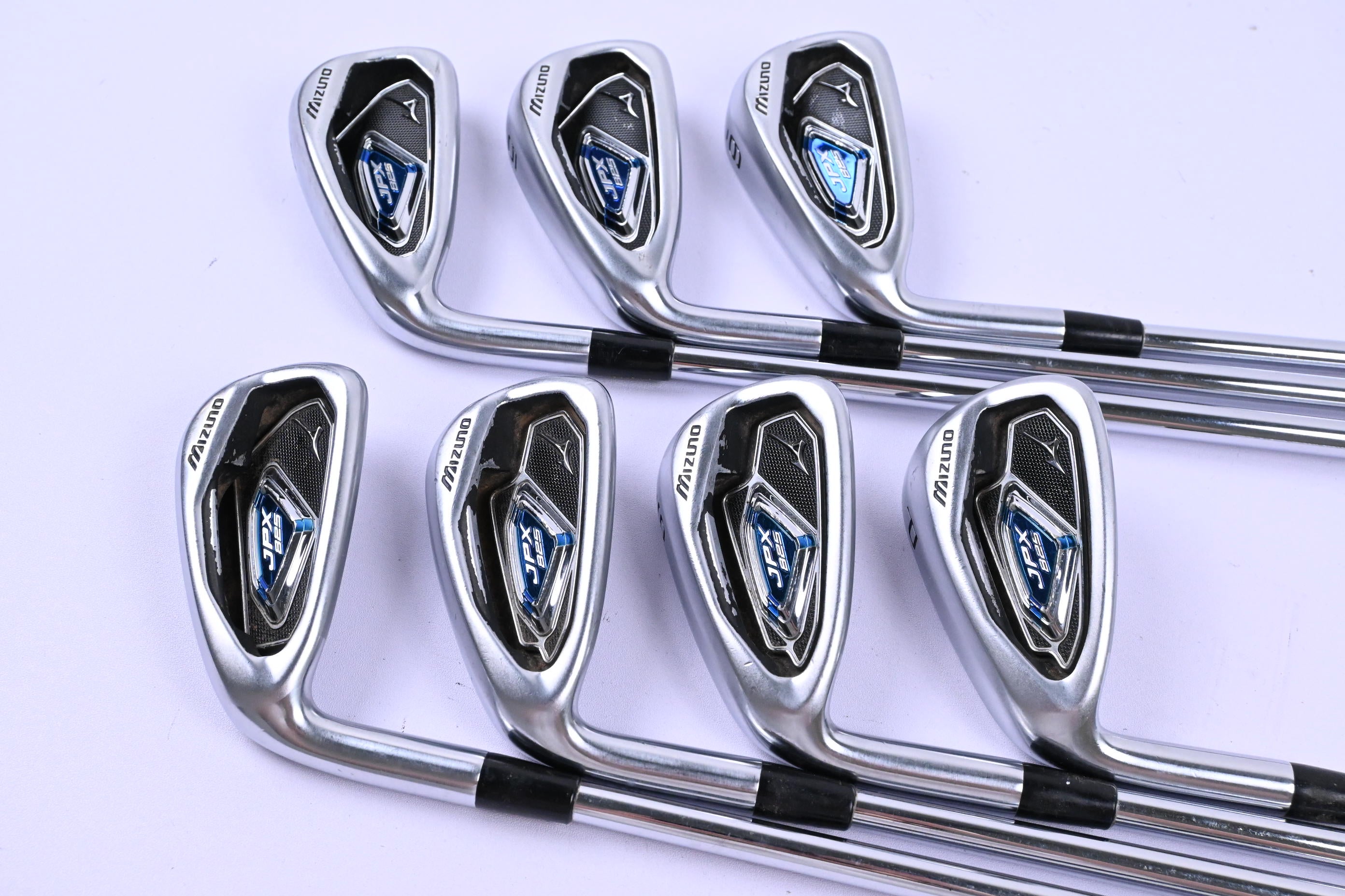 Left Hand Mizuno JPX 825 Irons / 4-PW / Regular Flex Dynalite Gold XP Shafts