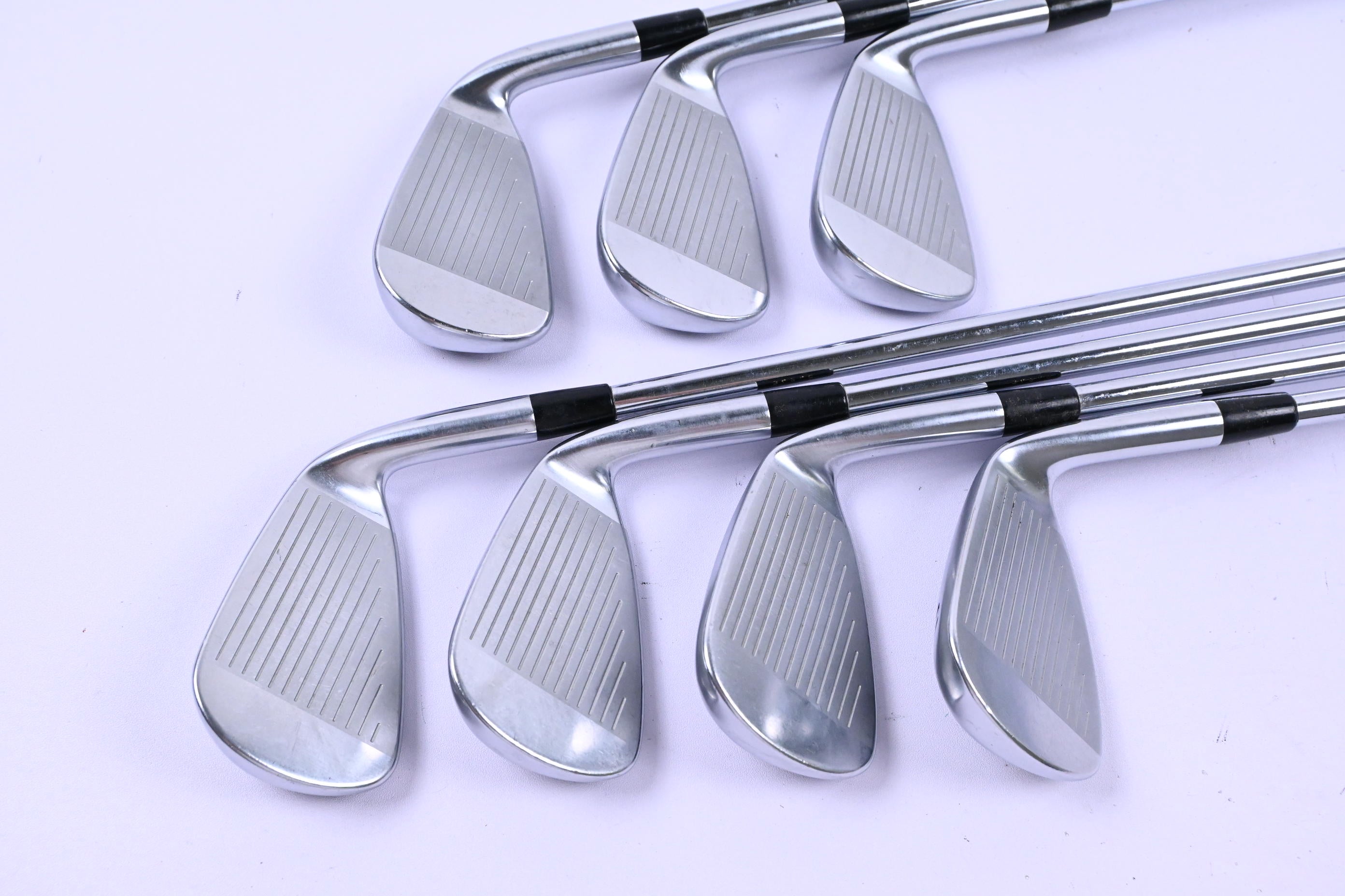 Left Hand Mizuno JPX 825 Irons / 4-PW / Regular Flex Dynalite Gold XP Shafts