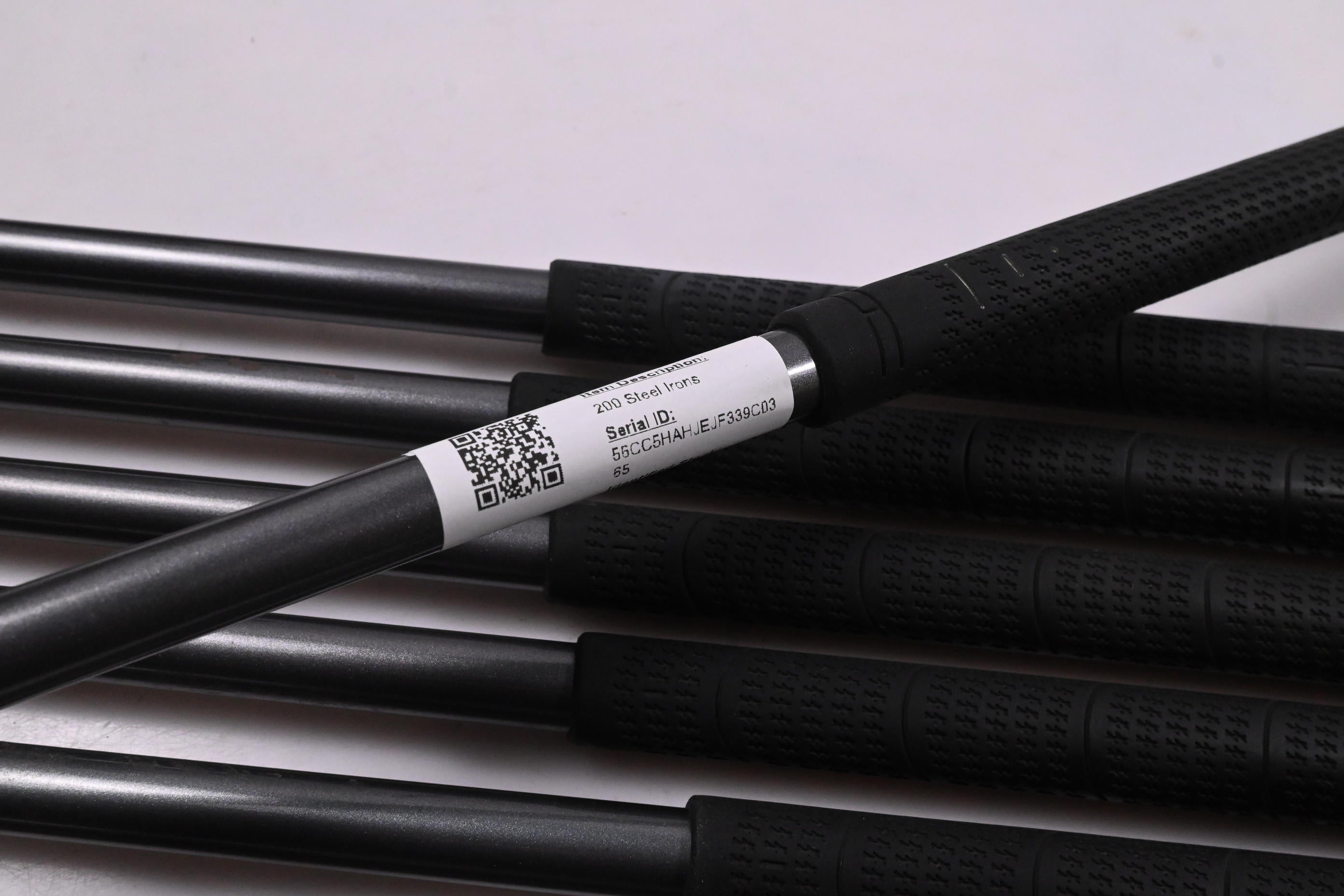 Taylormade 200 Steel Irons / 3-PW+SW / Regular Flex Taylormade Lite 80 Shafts