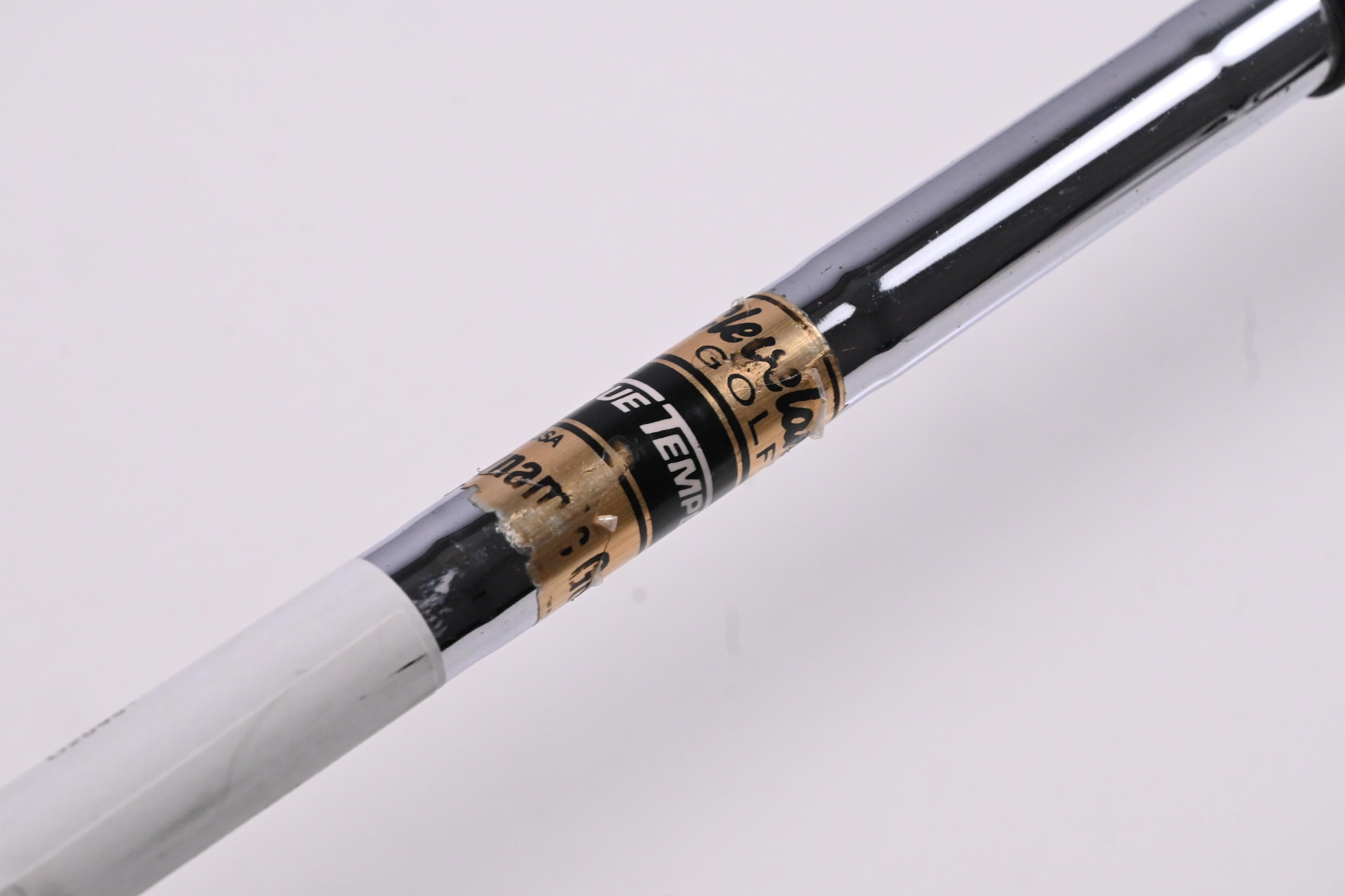Cleveland 588 Tour Action Pitching Wedge / 49 Degree / Wedge Flex Shaft