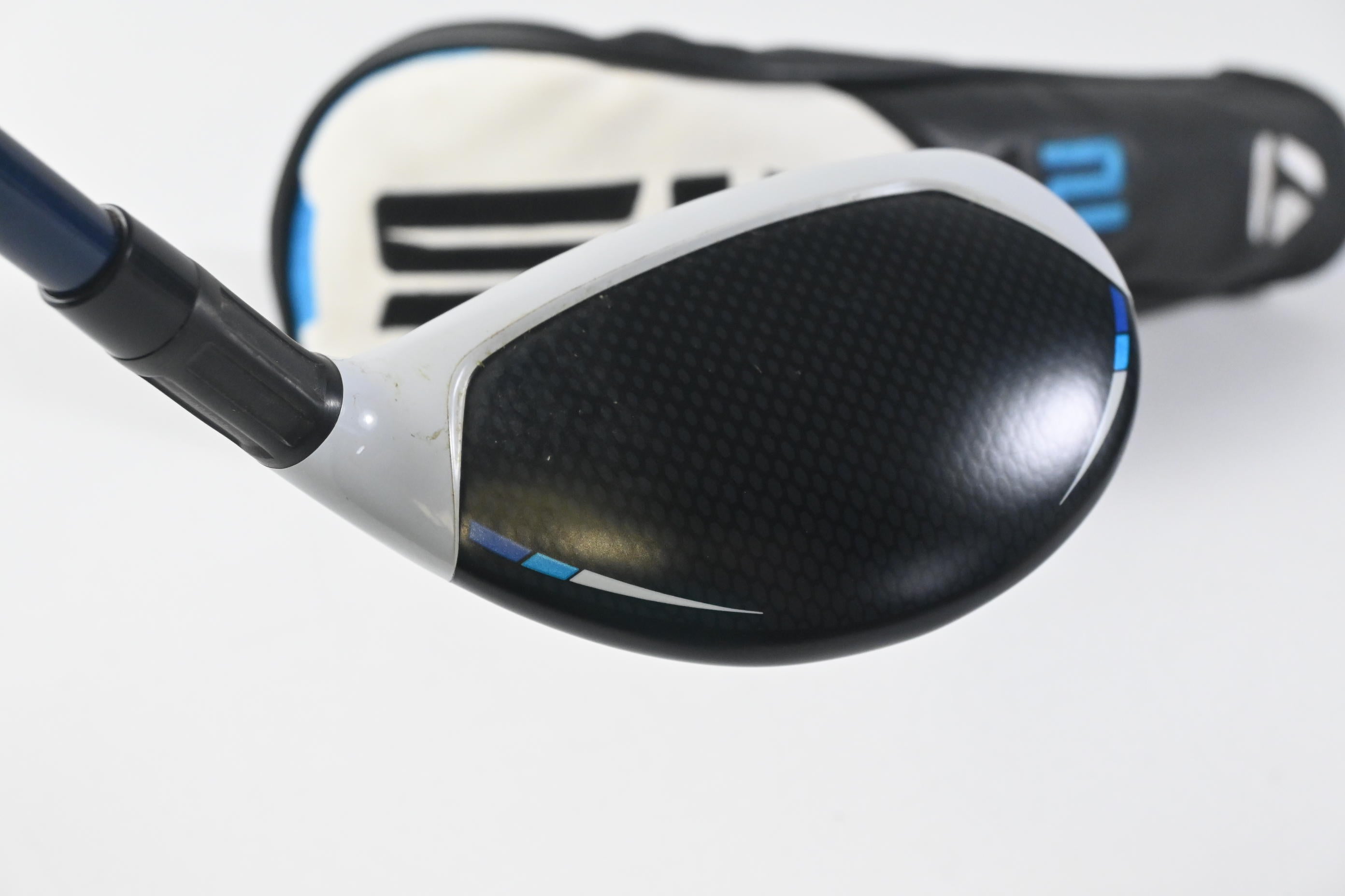 Taylormade SIM2 Max #3 Hybrid / 19 Degree / Regular Flex Fujikura Ventus Blue 6