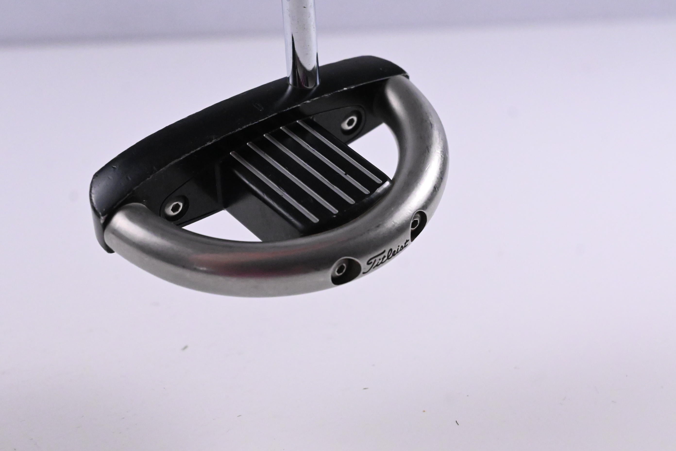 Left Hand Scotty Cameron Futura Phantom Putter / 35 Inch