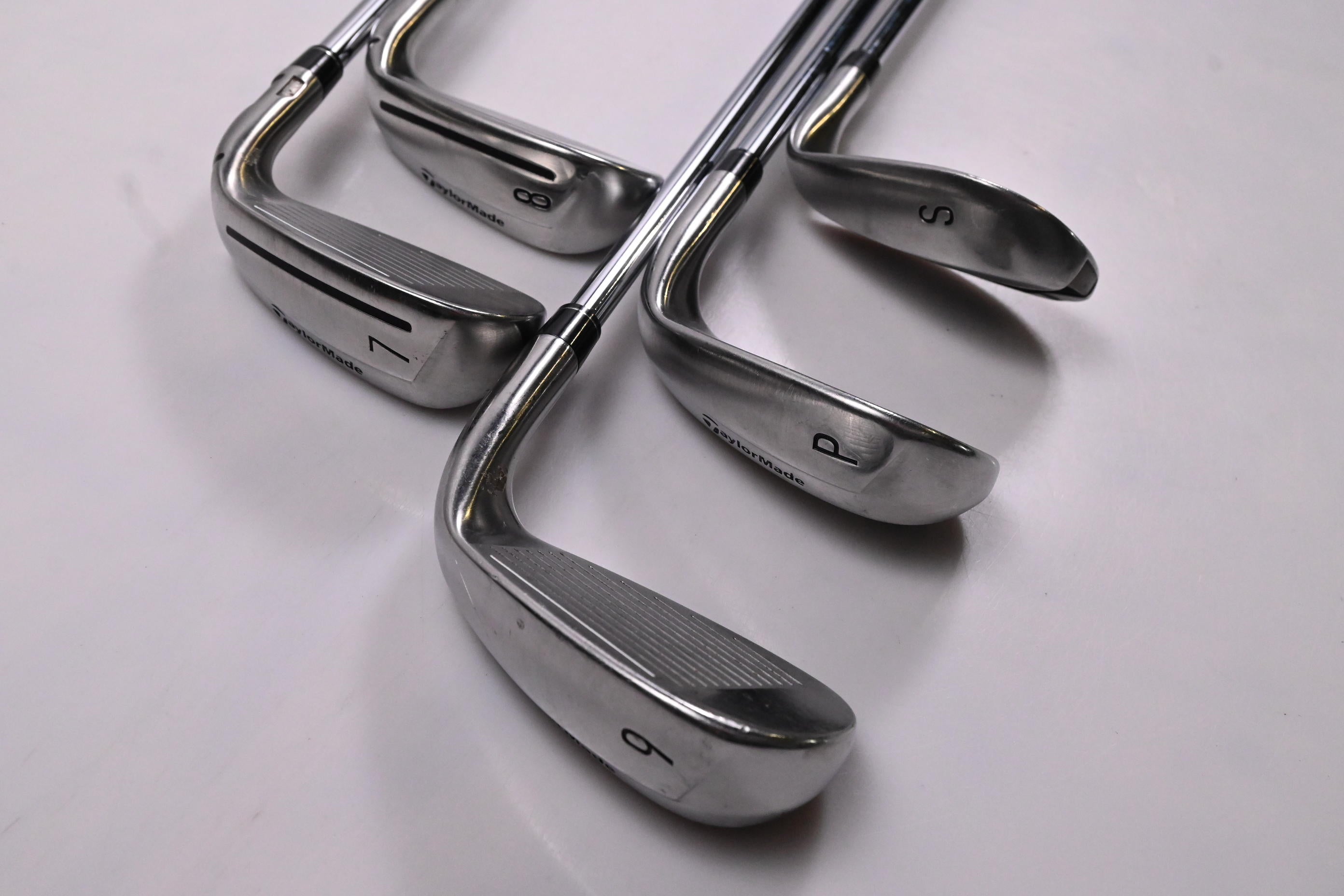 Left Hand Taylormade Stealth HD Irons / 7-PW+SW / Regular Flex KBS MAX MT 85