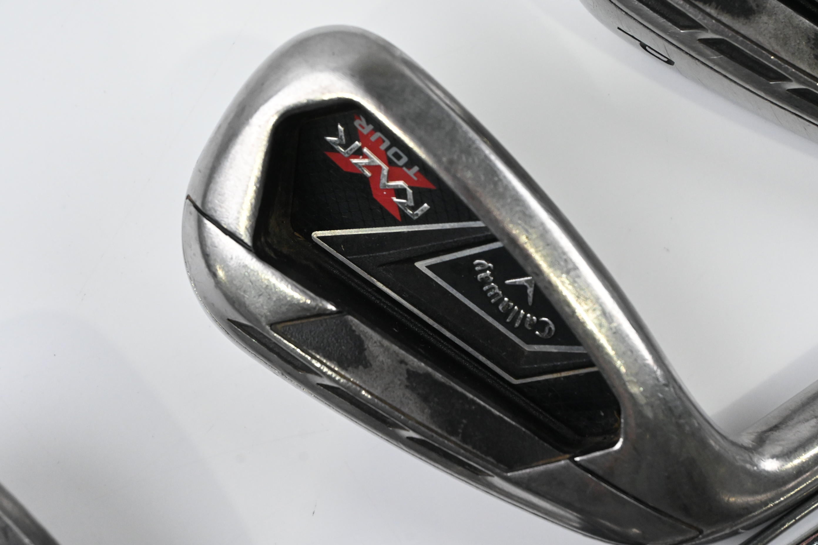 Left Hand Callaway RAZR X Tour Irons / 4-PW / Regular Flex Project X Rifle