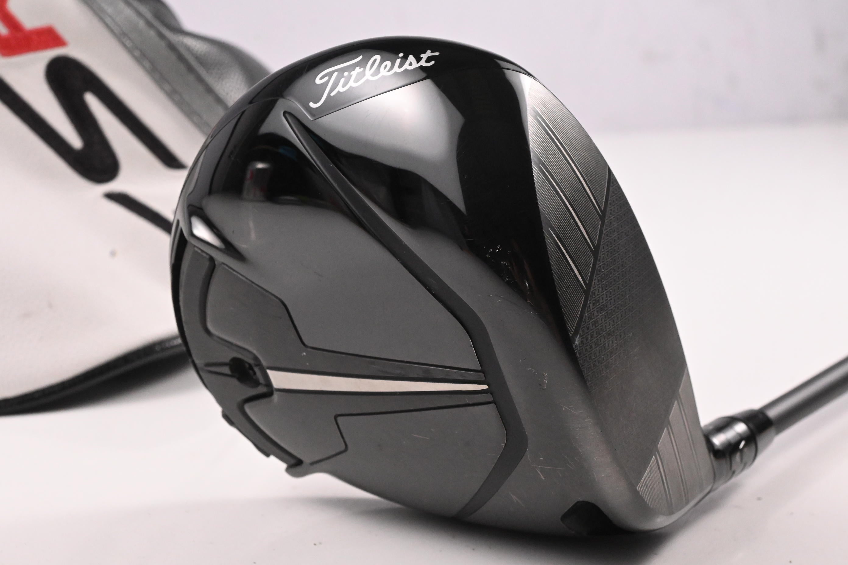 Titleist TSR3 Driver / 9 Degree / Stiff Flex HZRDUS GEN5 Black 60 Shaft
