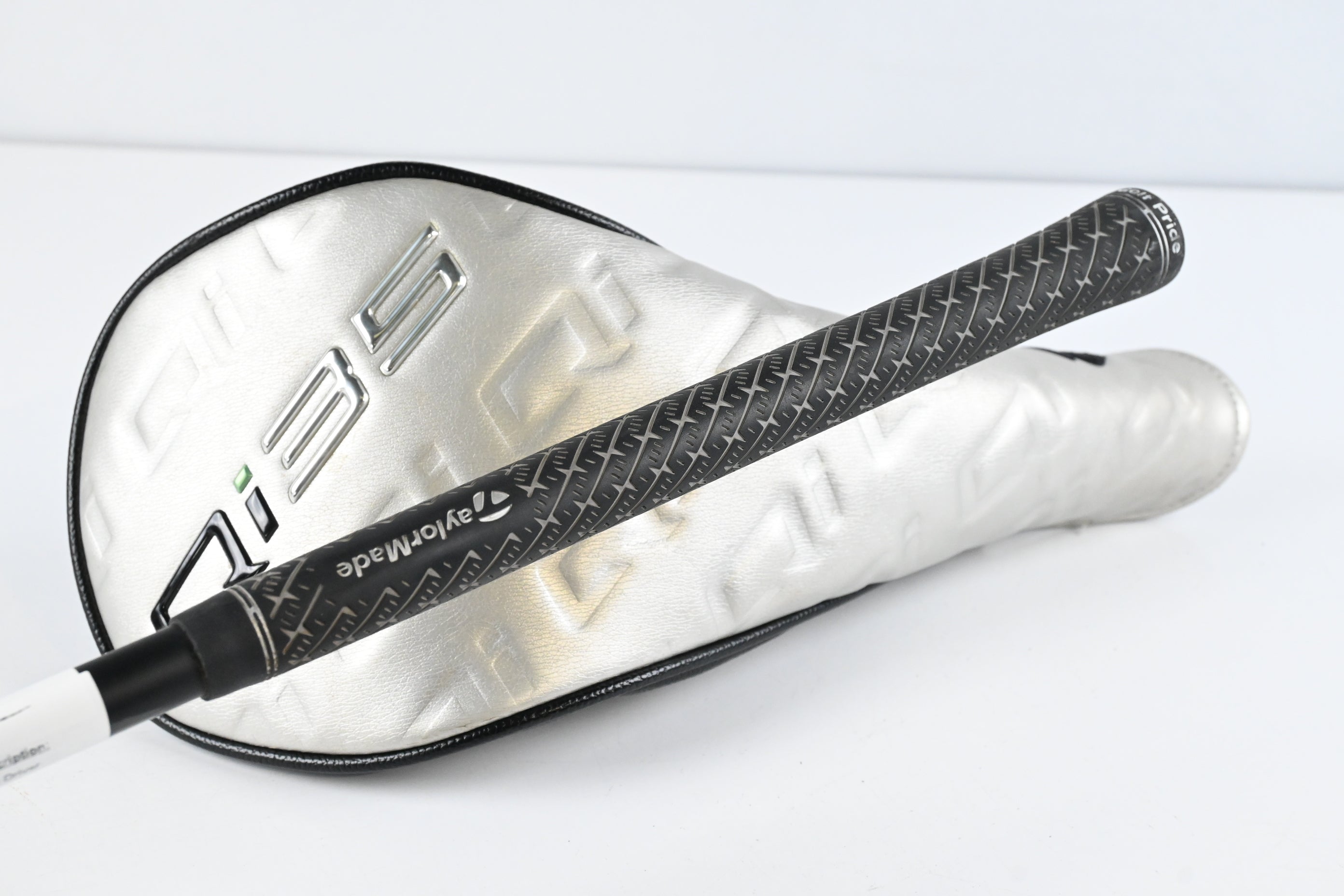 Taylormade Qi35 Max Driver / 9 Degree / Regular Flex Kai'li Dark Waves Blue 60