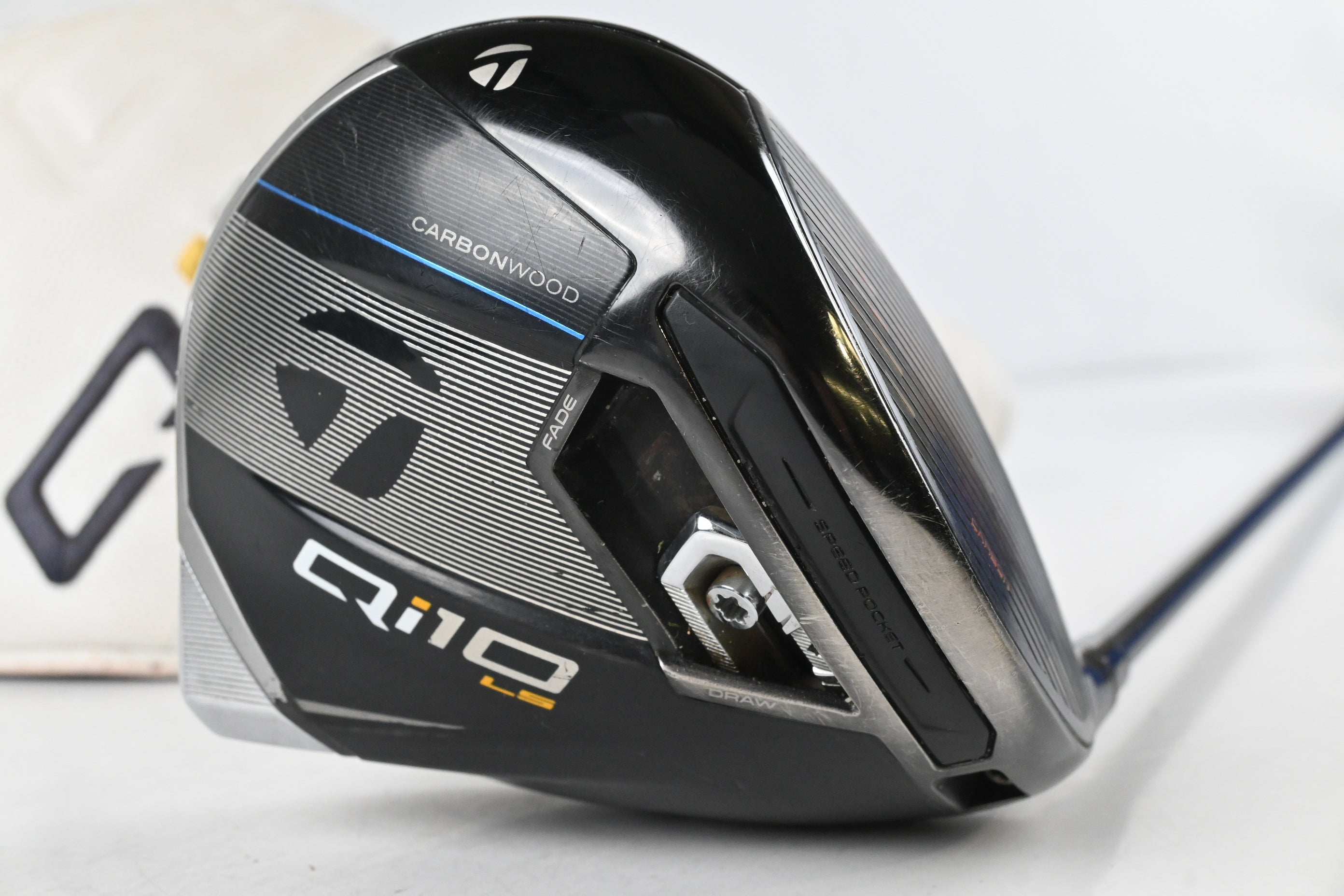 Taylormade Qi10 LS Driver / 10.5 Degree / Regular Flex Fujikura Atmos Red 5