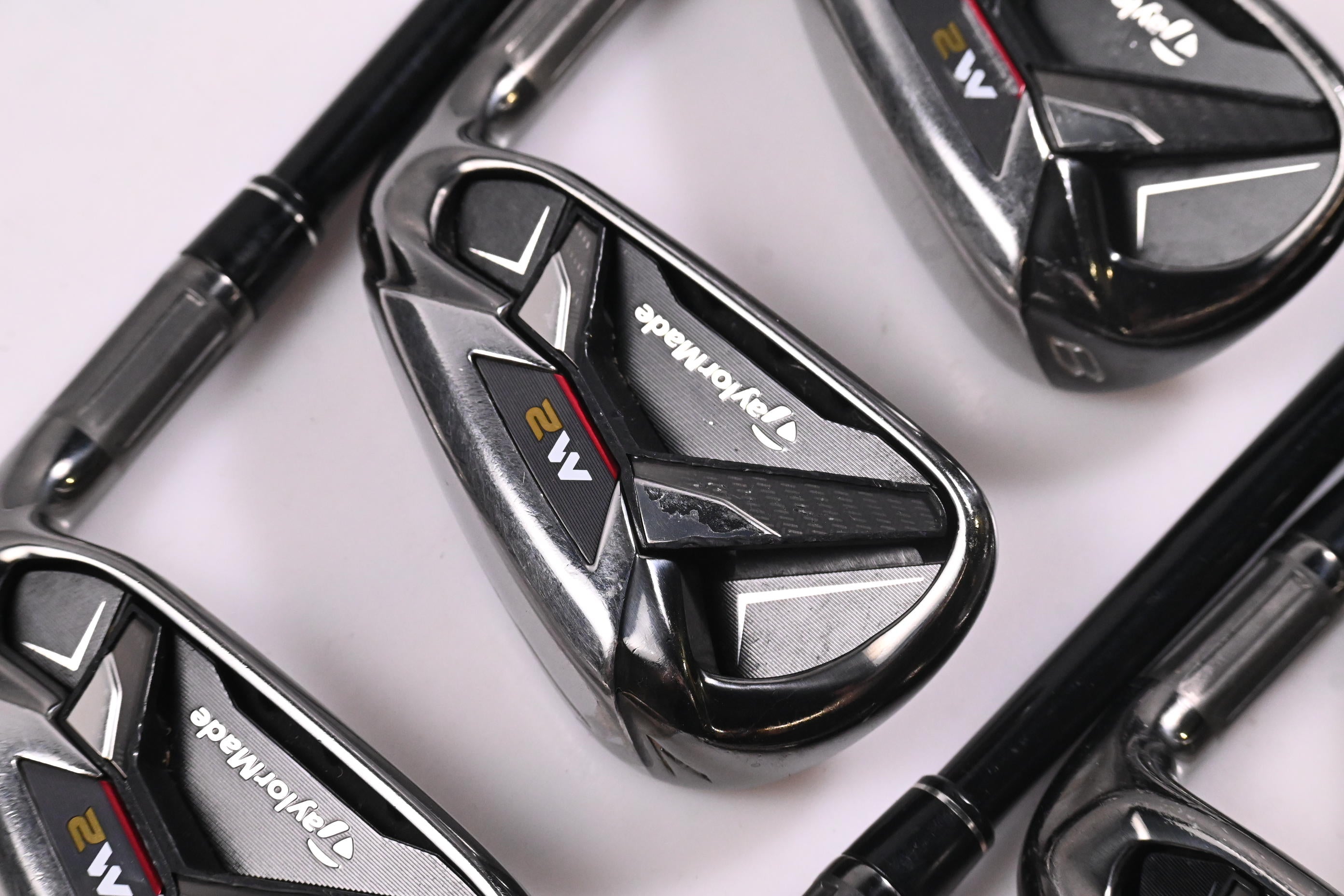 Taylormade M2 2016 Irons / 6-PW+GW / Regular Flex Taylormade Reax 65 Shafts