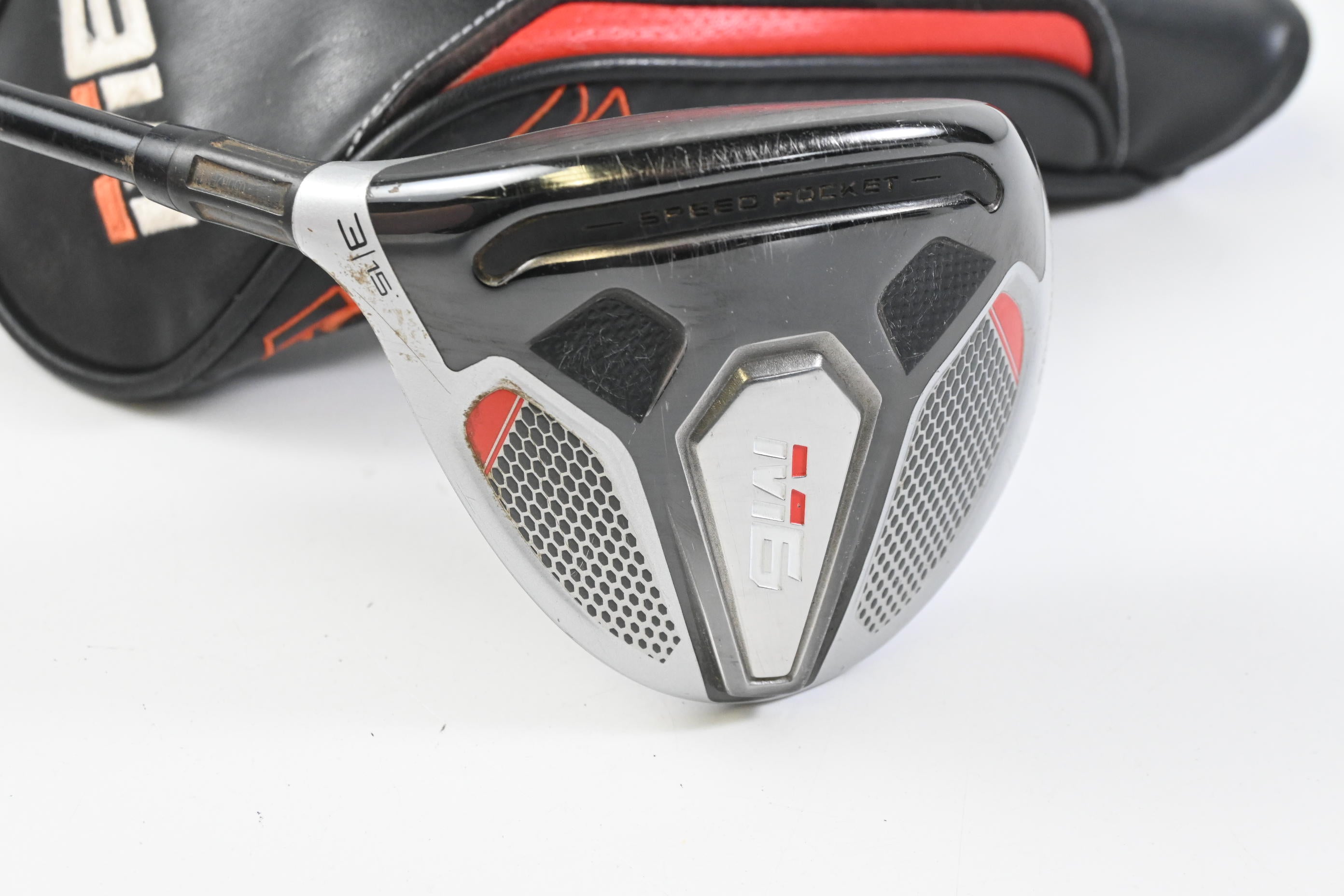 Left Hand Taylormade M6 #3 Wood / 15 Degree / Regular Flex Fujikura Atmos Red 5