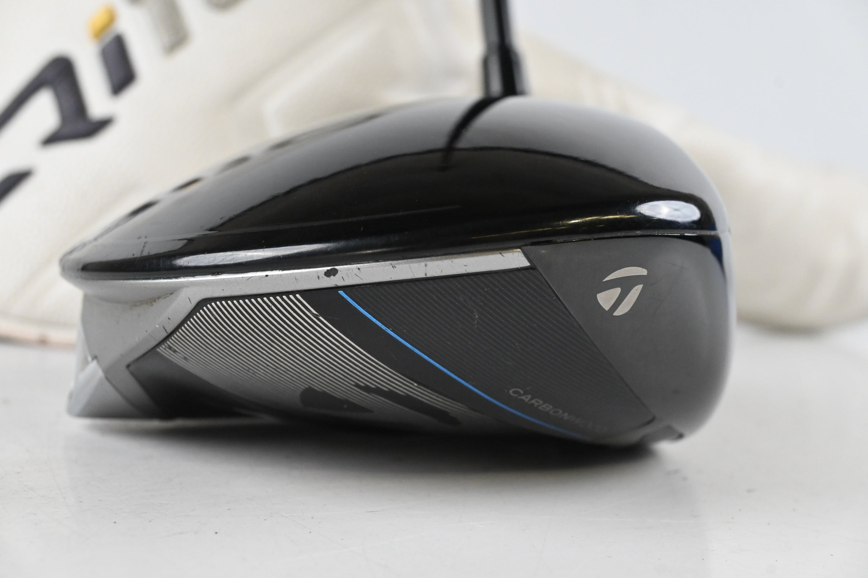 Taylormade Qi10 LS Driver / 10.5 Degree / Regular Flex Fujikura Atmos Red 5