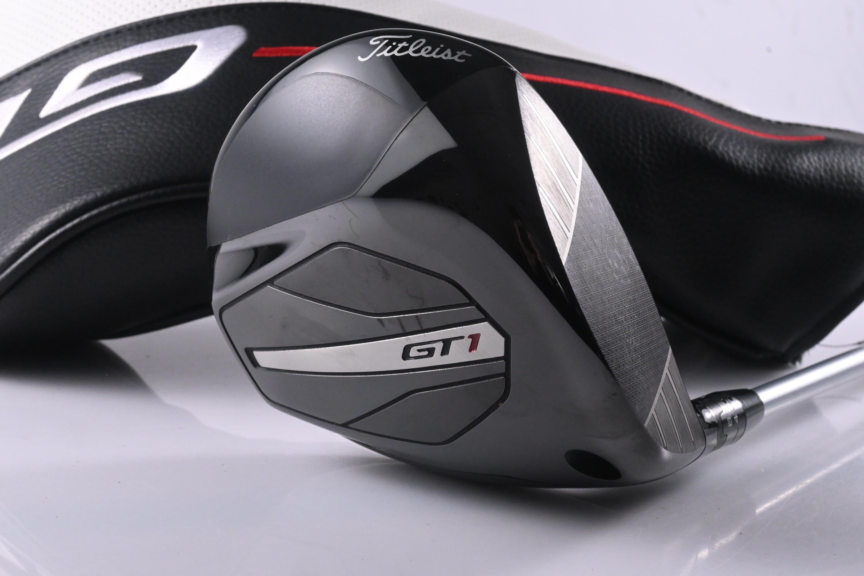 Titleist GT1 Driver / 12 Degree / Regular Flex Fujikura Air Speeder 40 Shaft