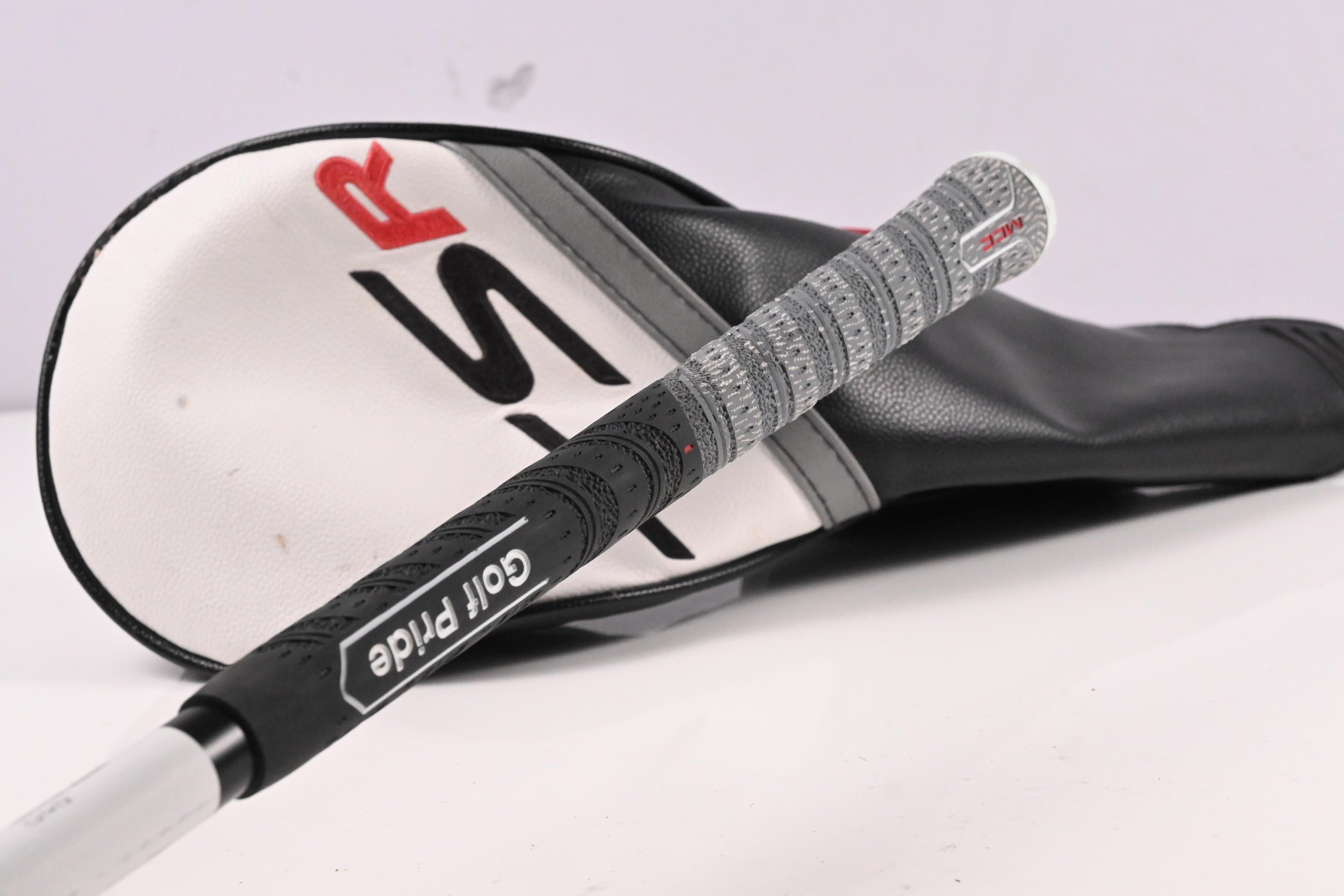 Titleist TSR3 Driver / 9 Degree / Stiff Flex HZRDUS GEN5 Black 60 Shaft