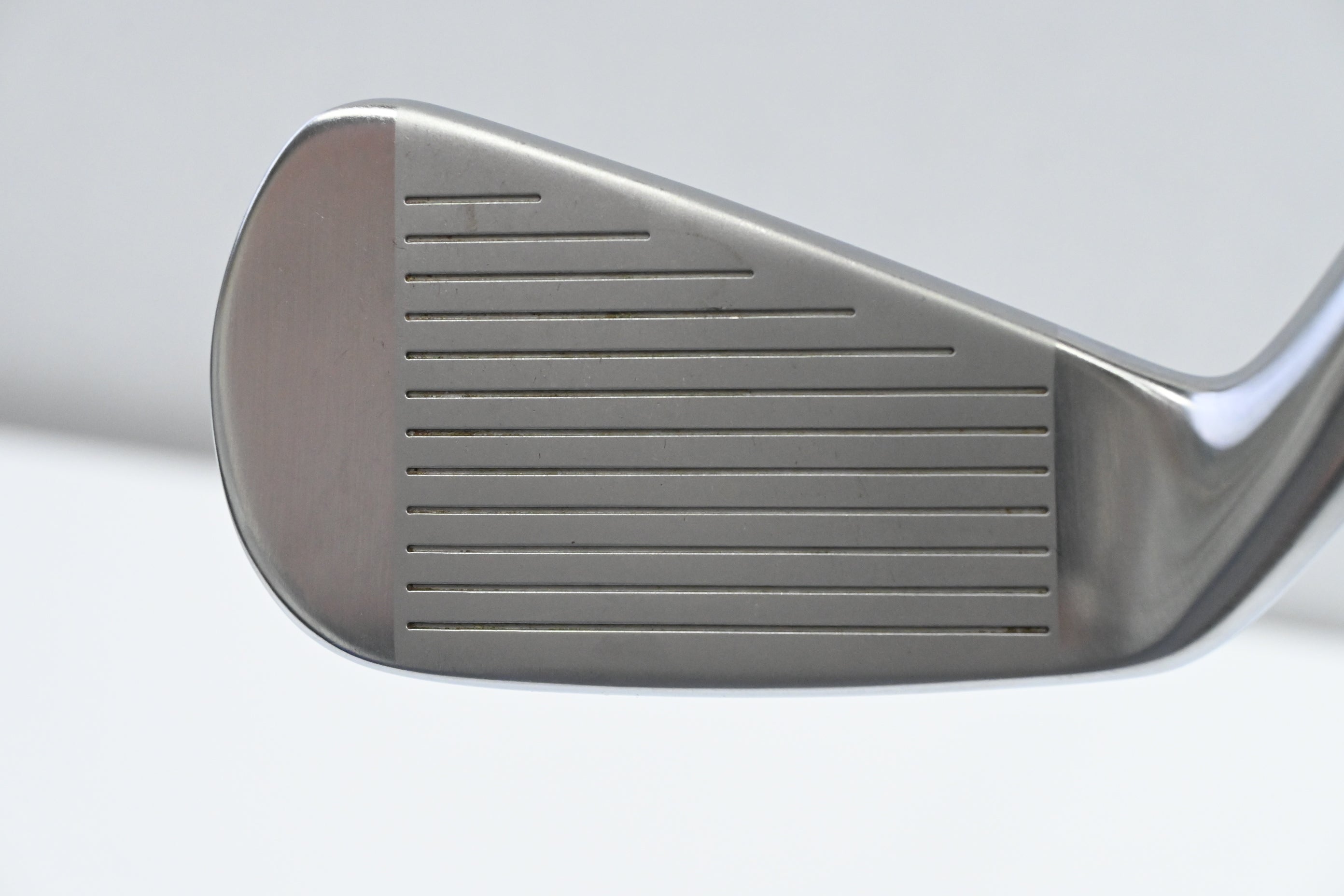 Taylormade P790 UDI 2017 #2 Iron / 17 Degree / Stiff Flex HZRDUS Smoke Black RDX