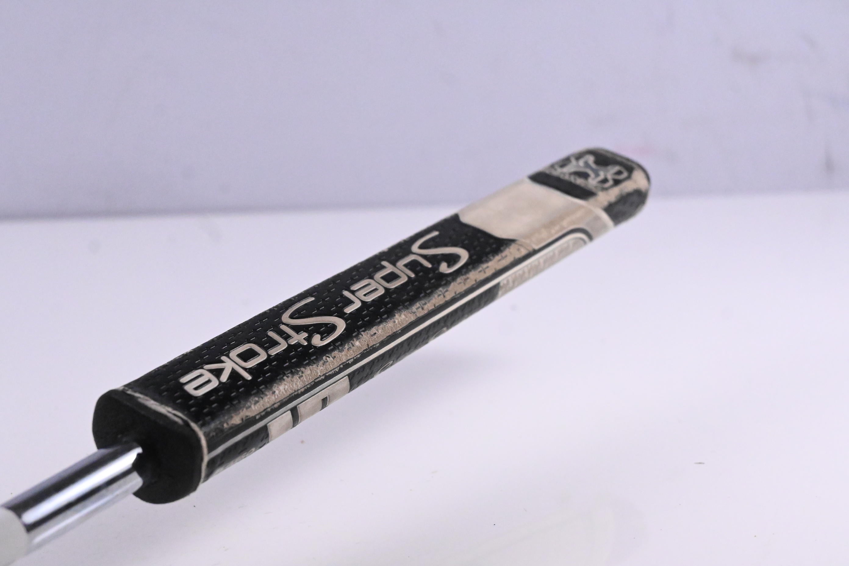 Cleveland Huntington Beach #8 Putter / 35 Inch