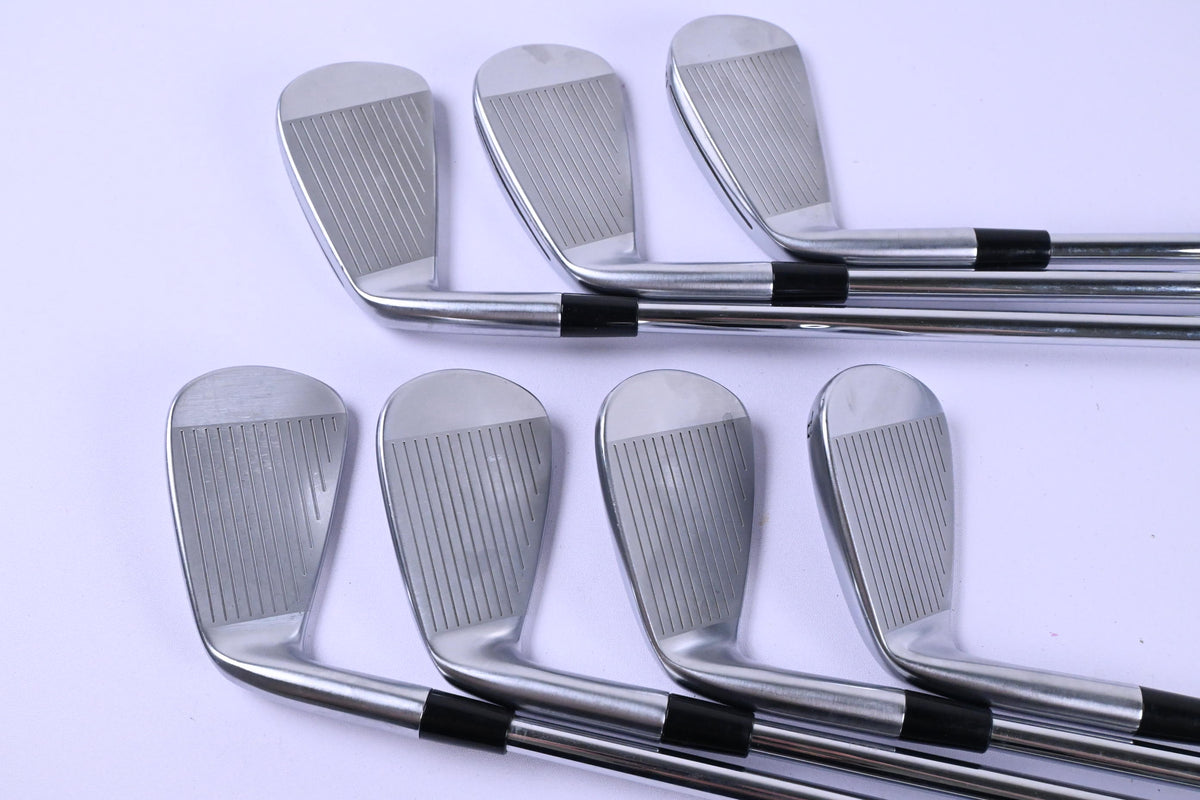 Taylormade P790/P770 2025 Combo Irons / 4-PW / Stiff Flex Project X LZ 120