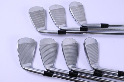 Taylormade P790/P770 2025 Combo Irons / 4-PW / Stiff Flex Project X LZ 120