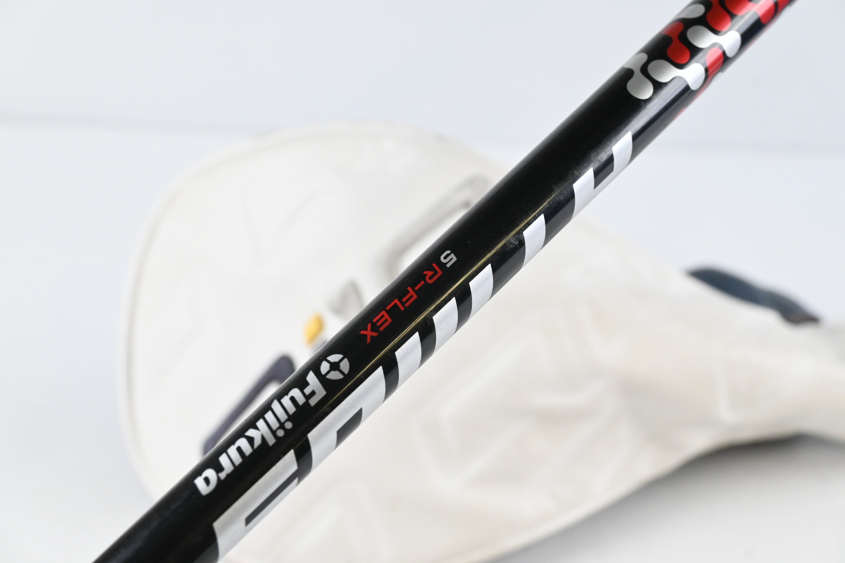 Taylormade Qi10 LS Driver / 10.5 Degree / Regular Flex Fujikura Atmos Red 5