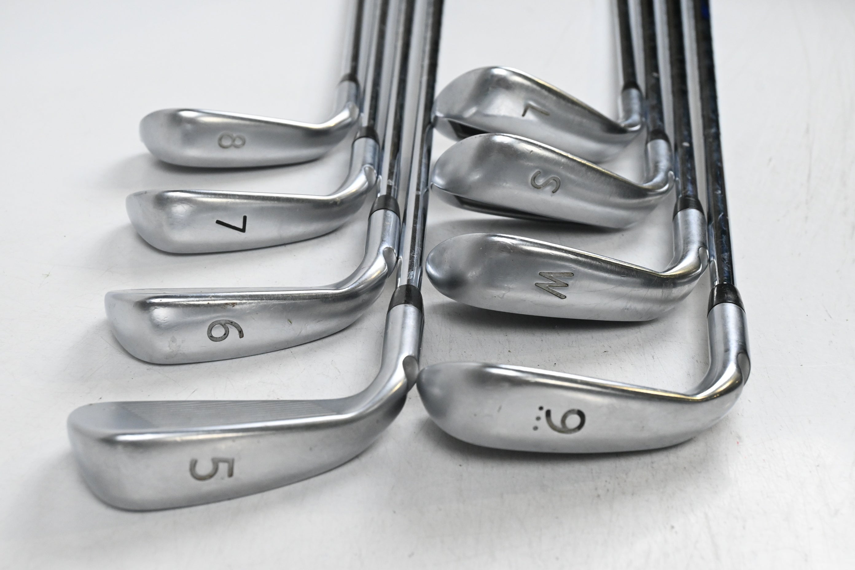 Ping G400 Irons / 6-PW+SW+LW / White Dot / Stiff Flex Ping AWT 2.0 Shafts