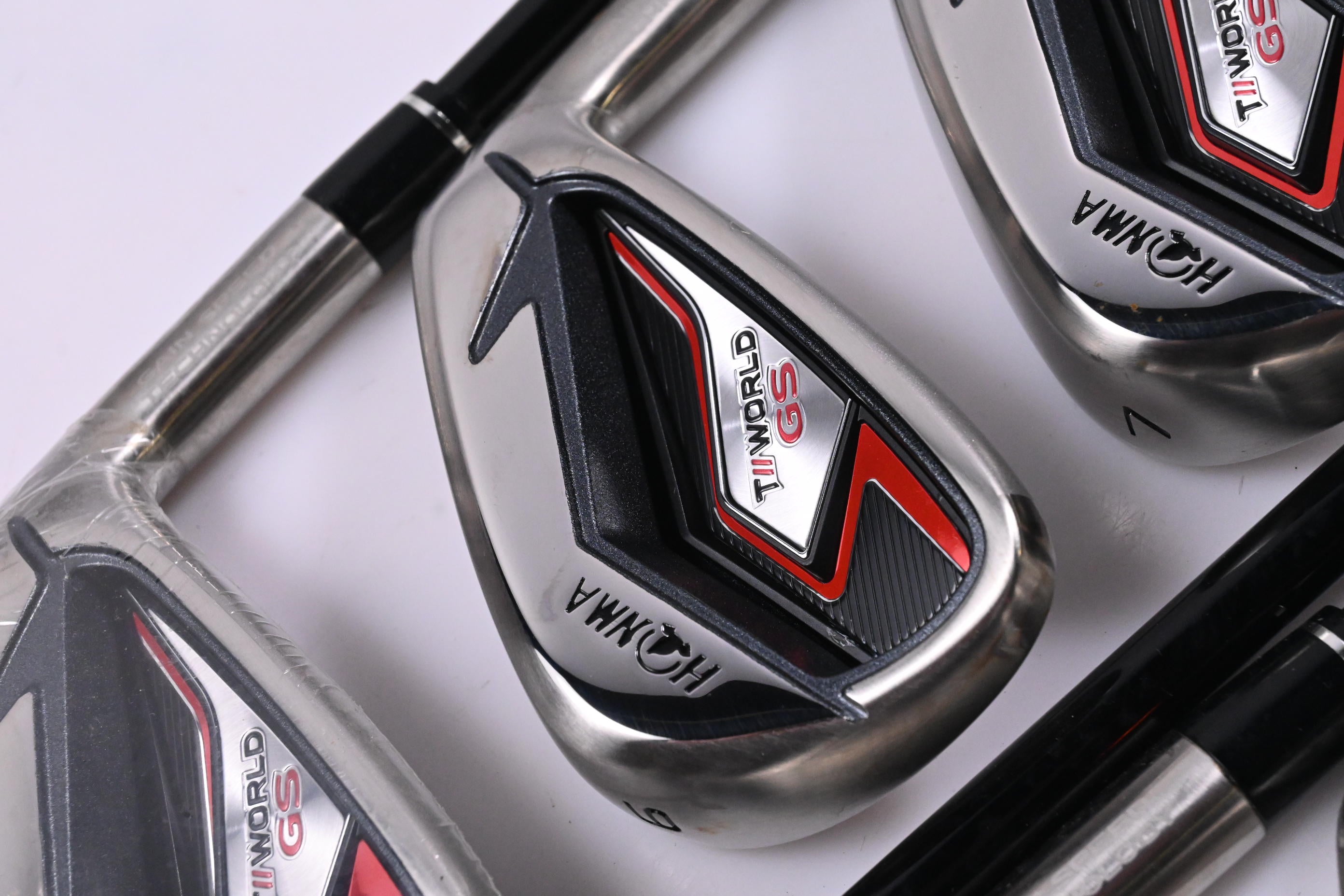 Honma TW GS Irons / 5-PW+GW / Regular Flex Honma Speedtuned 55 Shafts