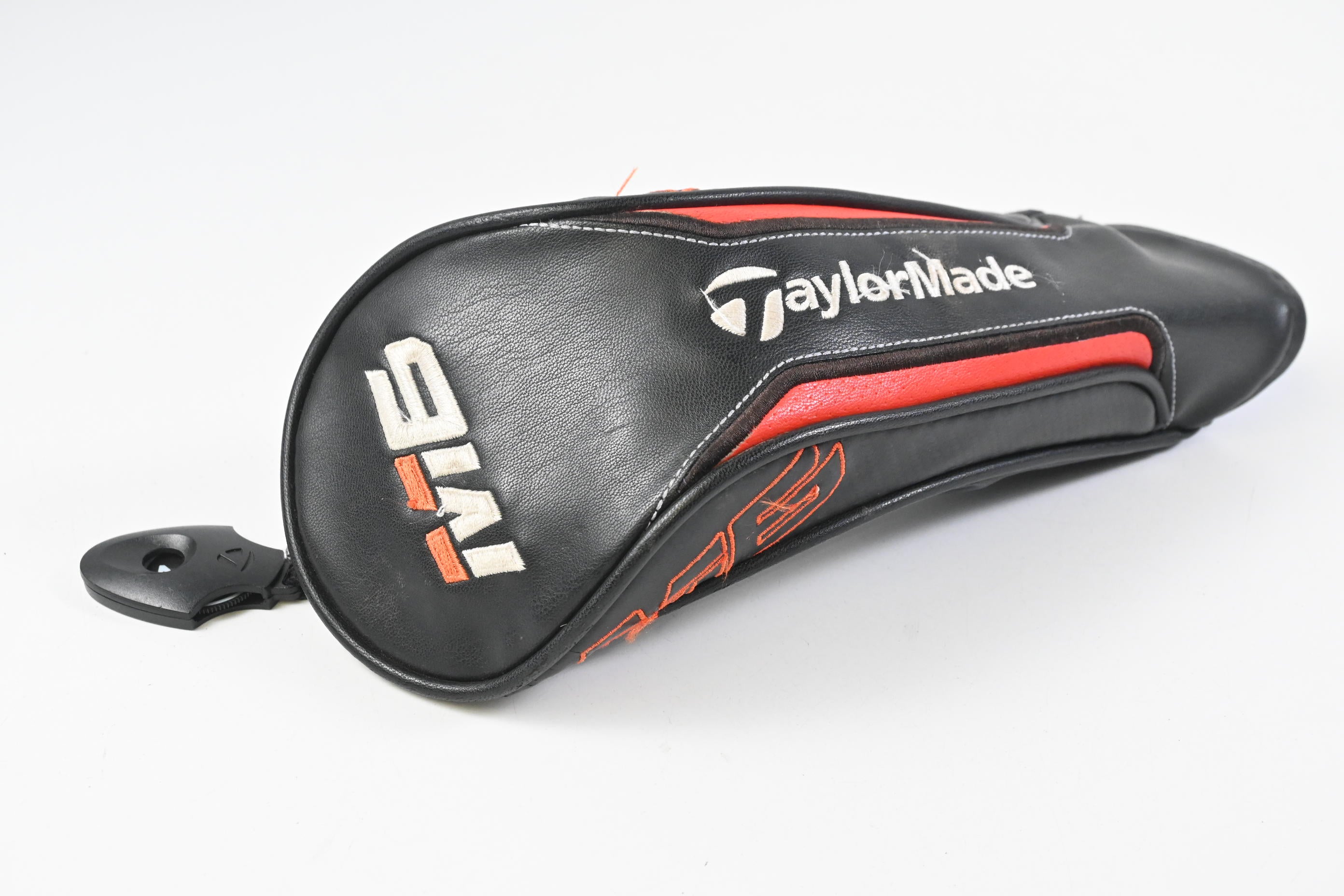 Left Hand Taylormade M6 #3 Wood / 15 Degree / Regular Flex Fujikura Atmos Red 5