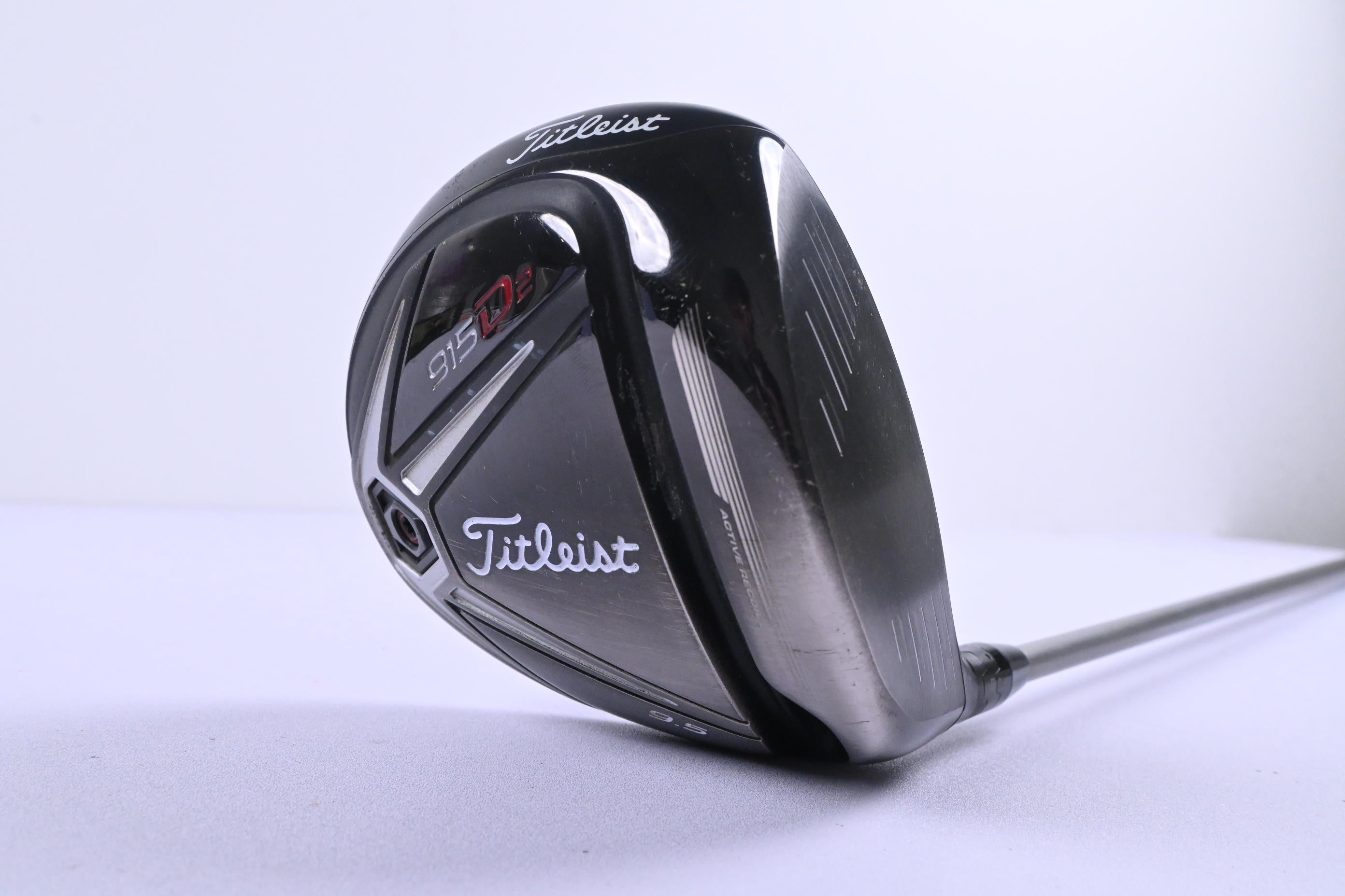 Titleist 915 D2 Driver / 9.5 Degree / Regular Flex Diamana S+60