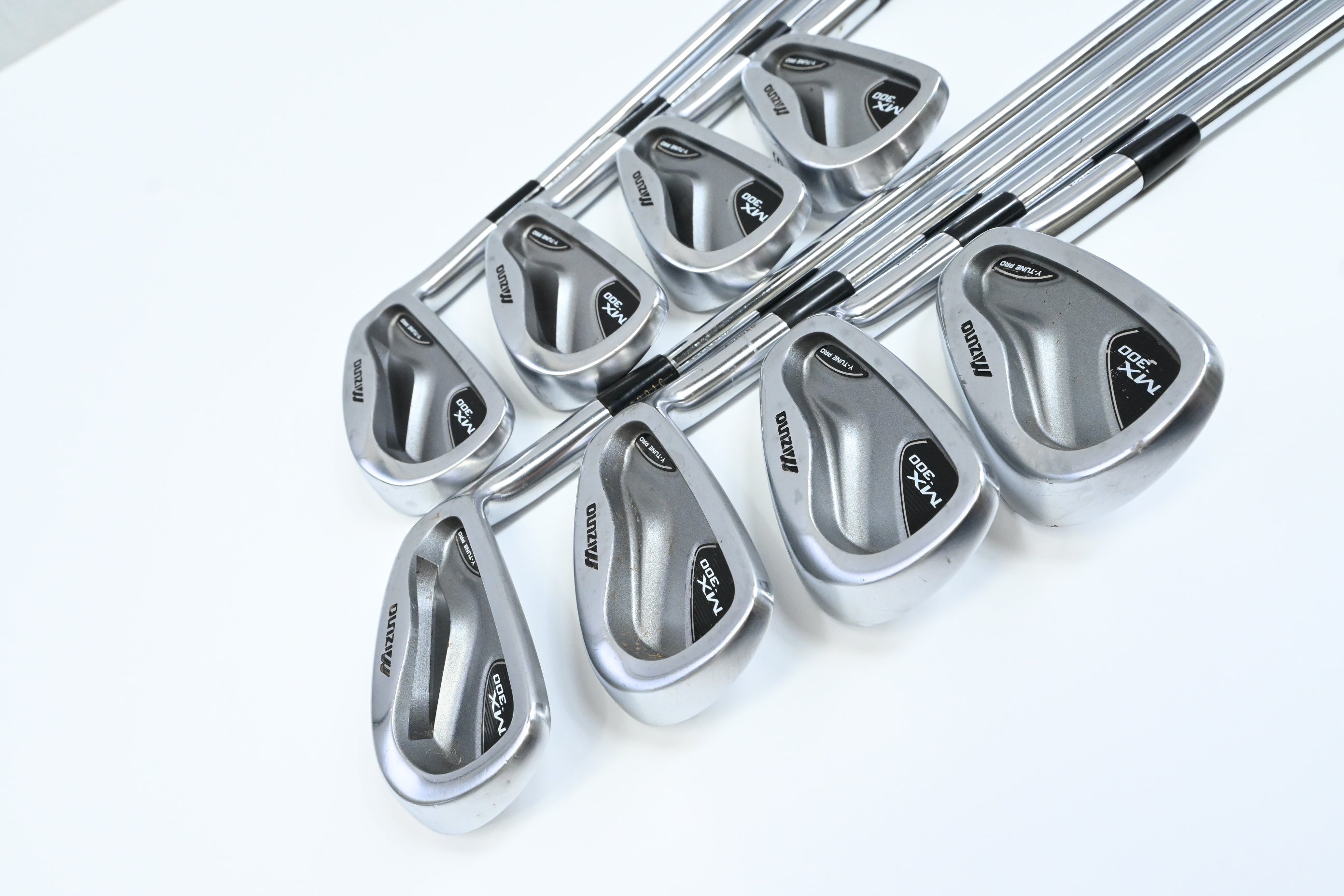 Mizuno MX-300 Irons / 3-PW / Regular Flex Dynalite Gold R300 Shafts